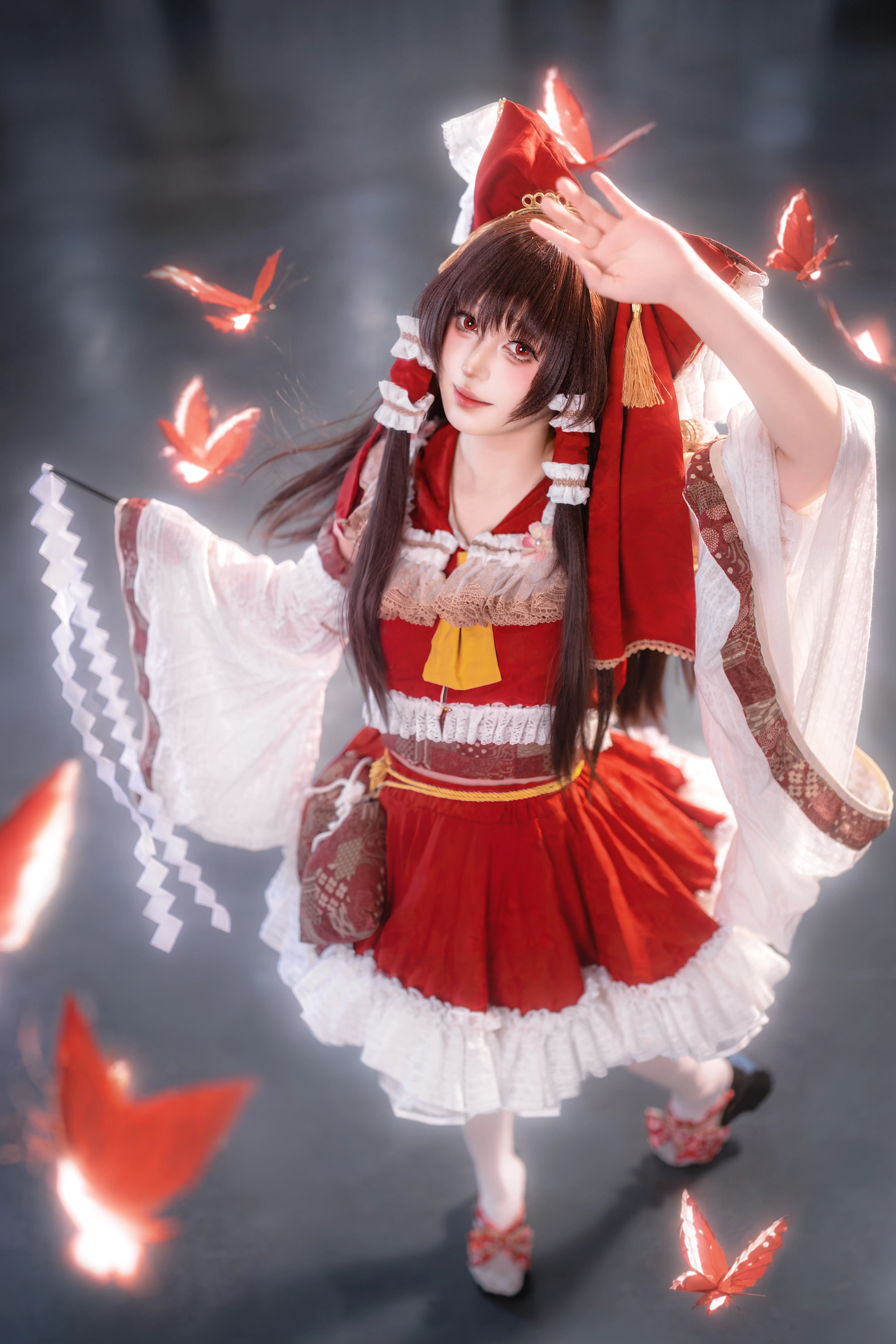 【博丽灵梦cos】东方project巫女造型与红蝶特效正片