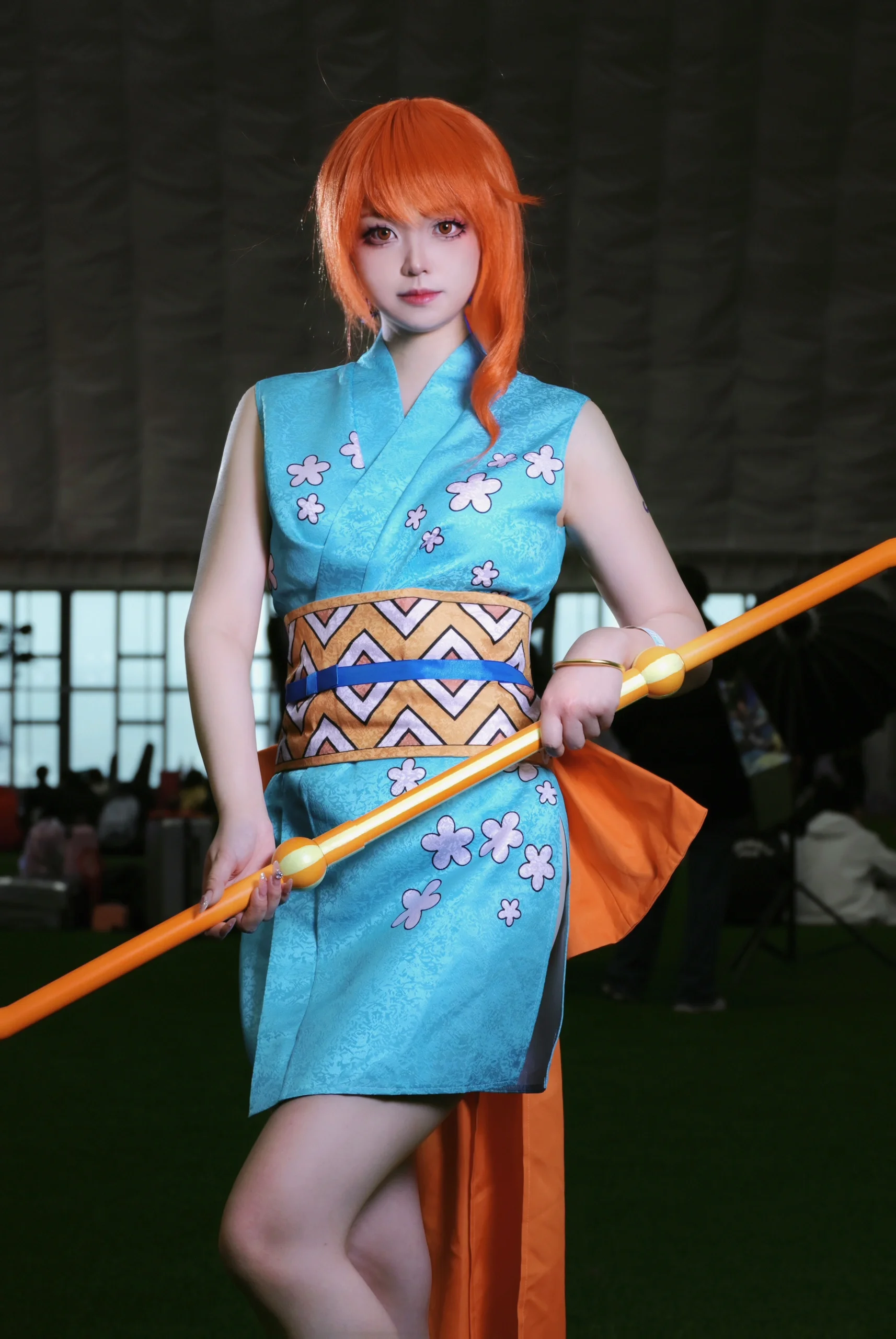 【娜美cos】海贼王和之国篇，夏日草地的元气少女 - 第 4 张