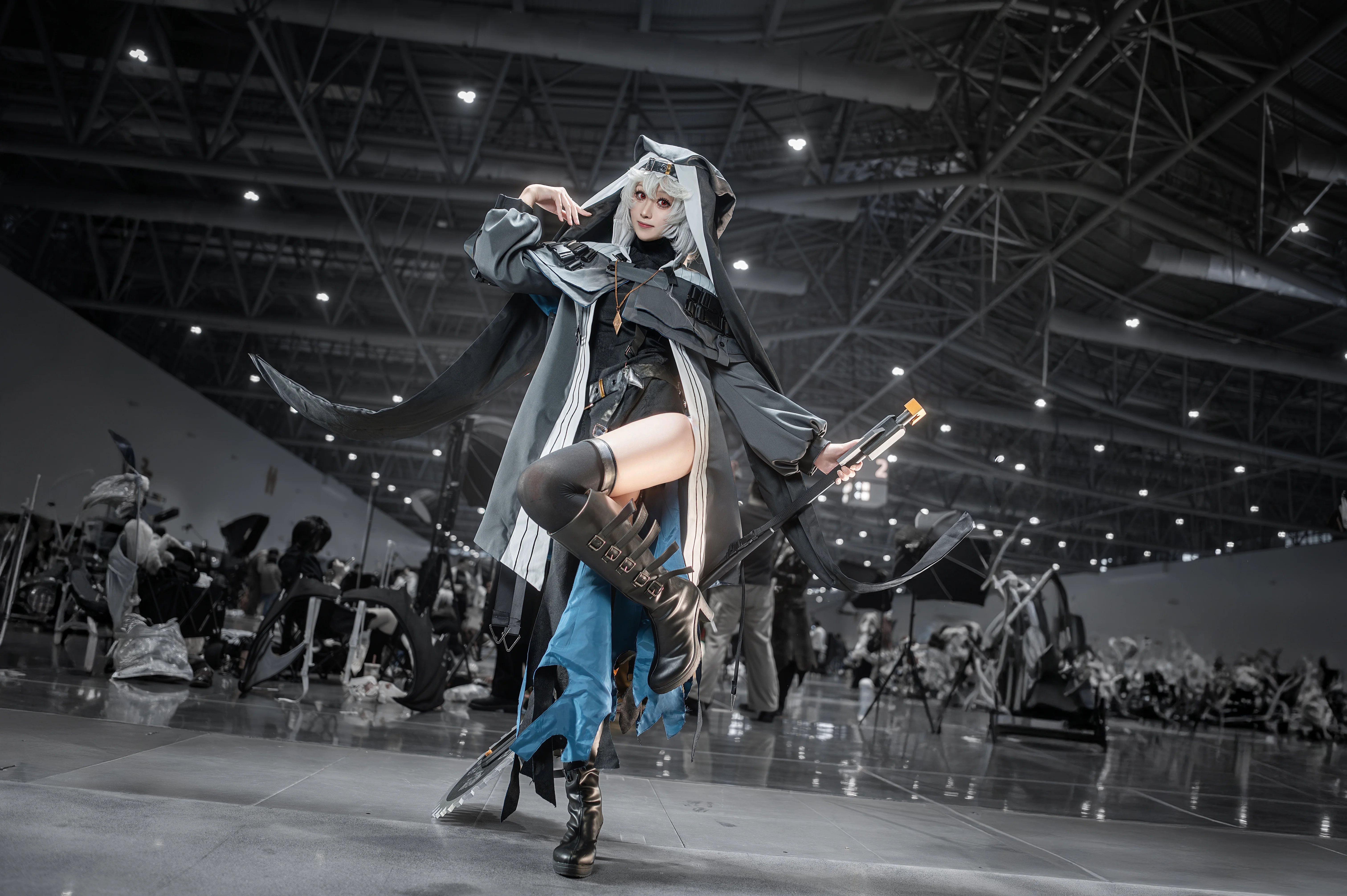 【幽灵鲨cos】明日方舟雅赛努斯复仇记中的电锯修女 - 第 2 张