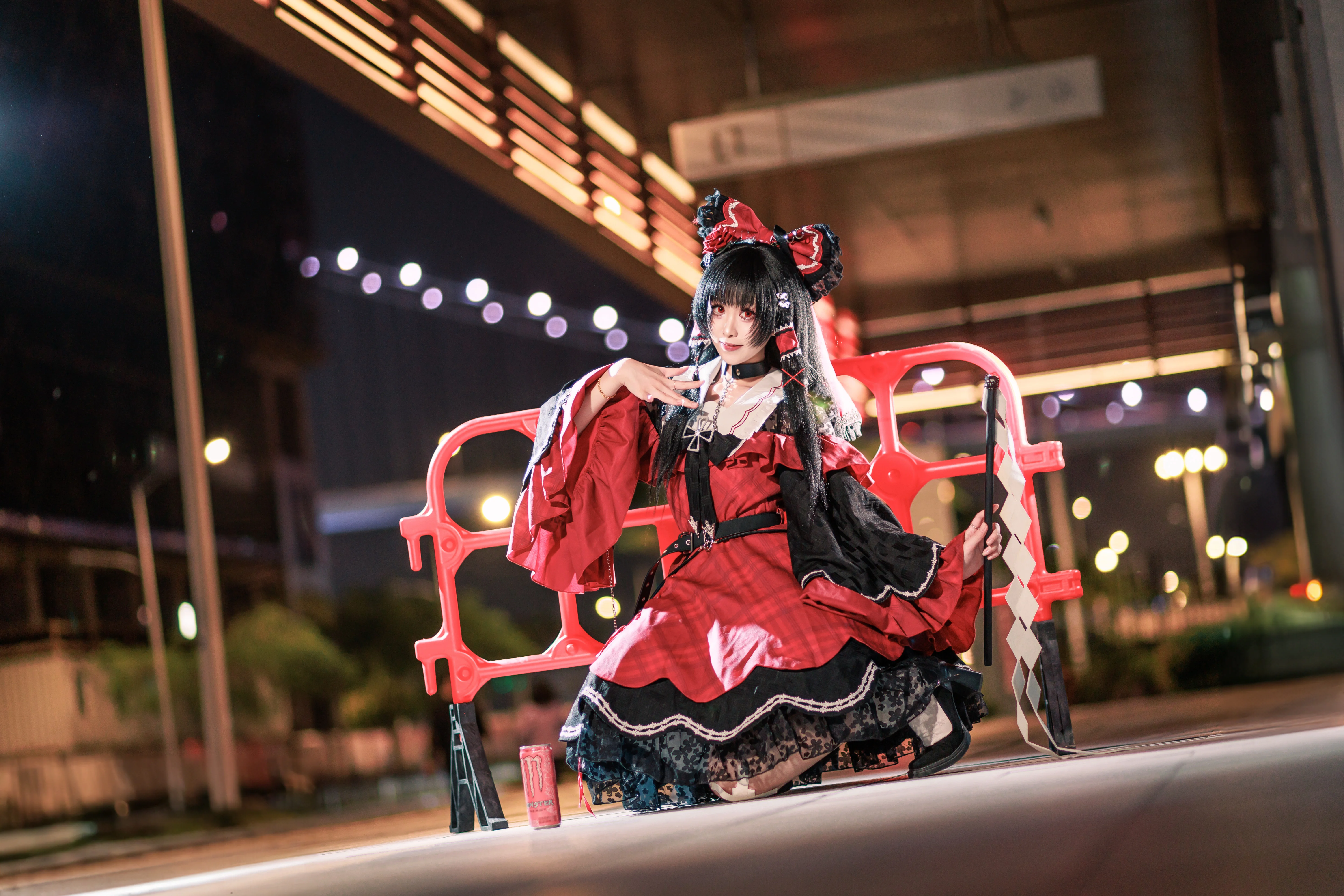 【博丽灵梦cos】东方project天雷夜景下的红黑搭配 - 第 4 张