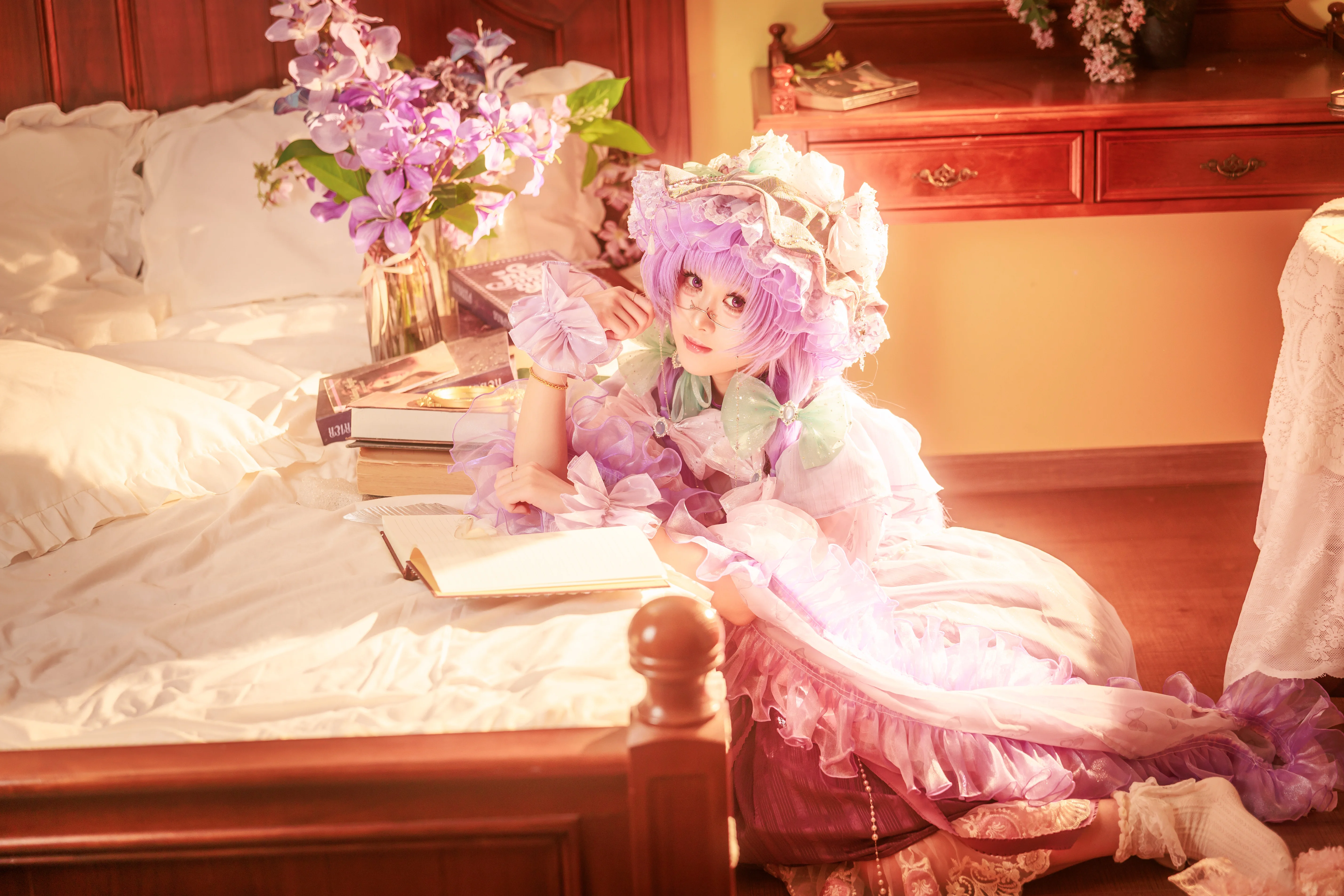 【帕秋莉cos】在东方Project的复古卧室里做一场梦 - 第 5 张