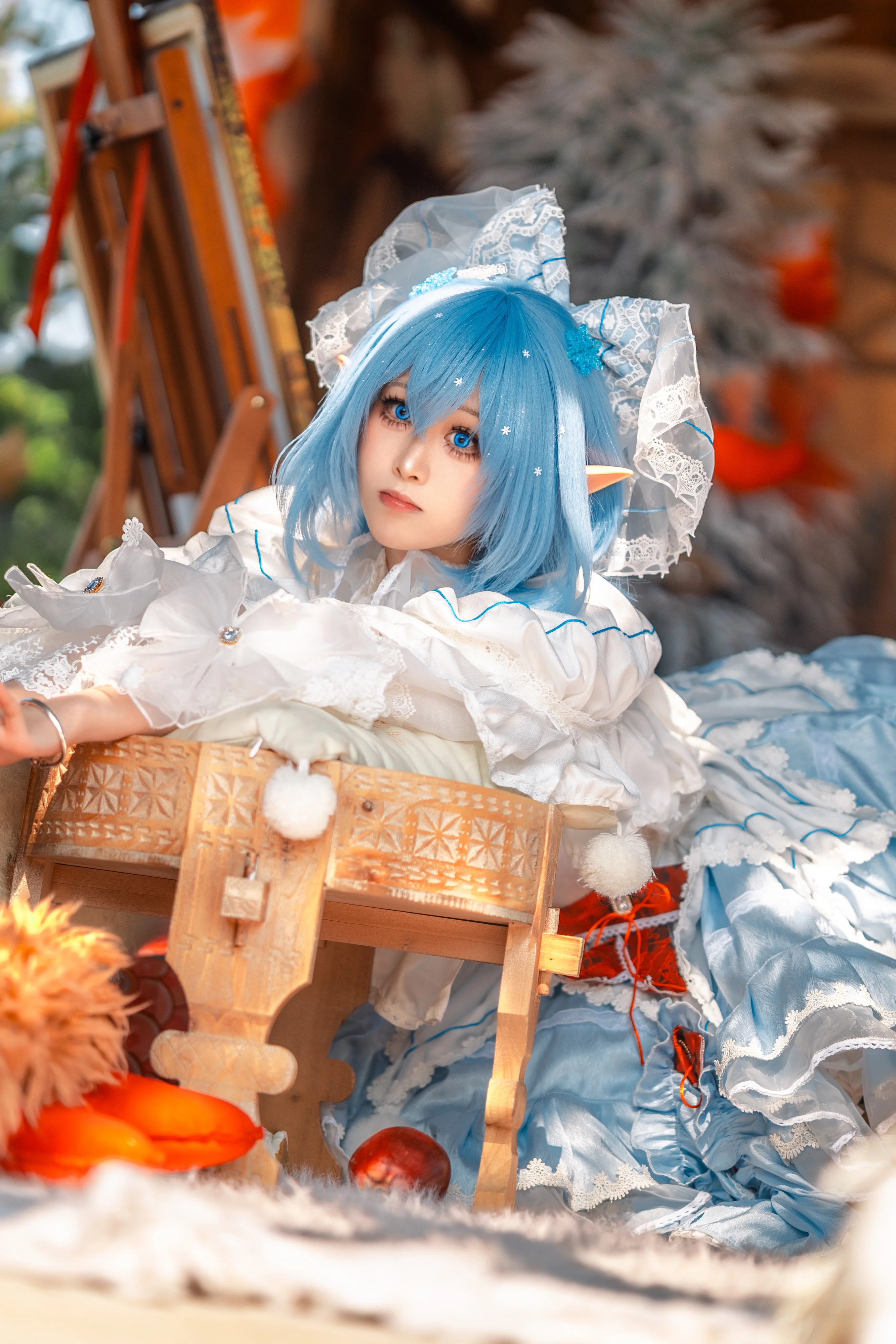 【琪露諾cos】東方project的冰雪妖精，慵懶午後木屋漫步 - 第 1 張