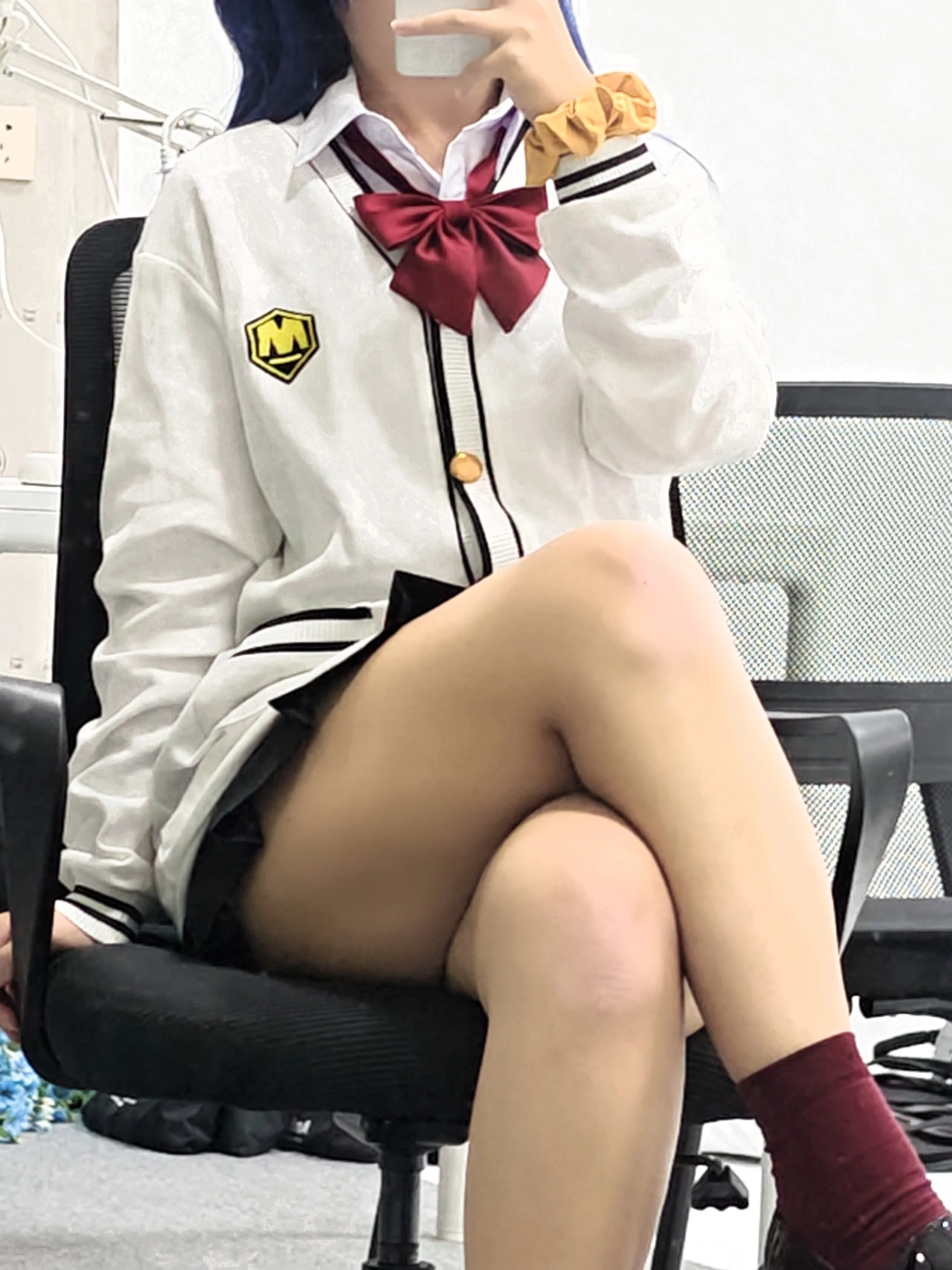 【宝多六花cos】ssss古力特校园风与经典肉腿还原 - 第 1 张