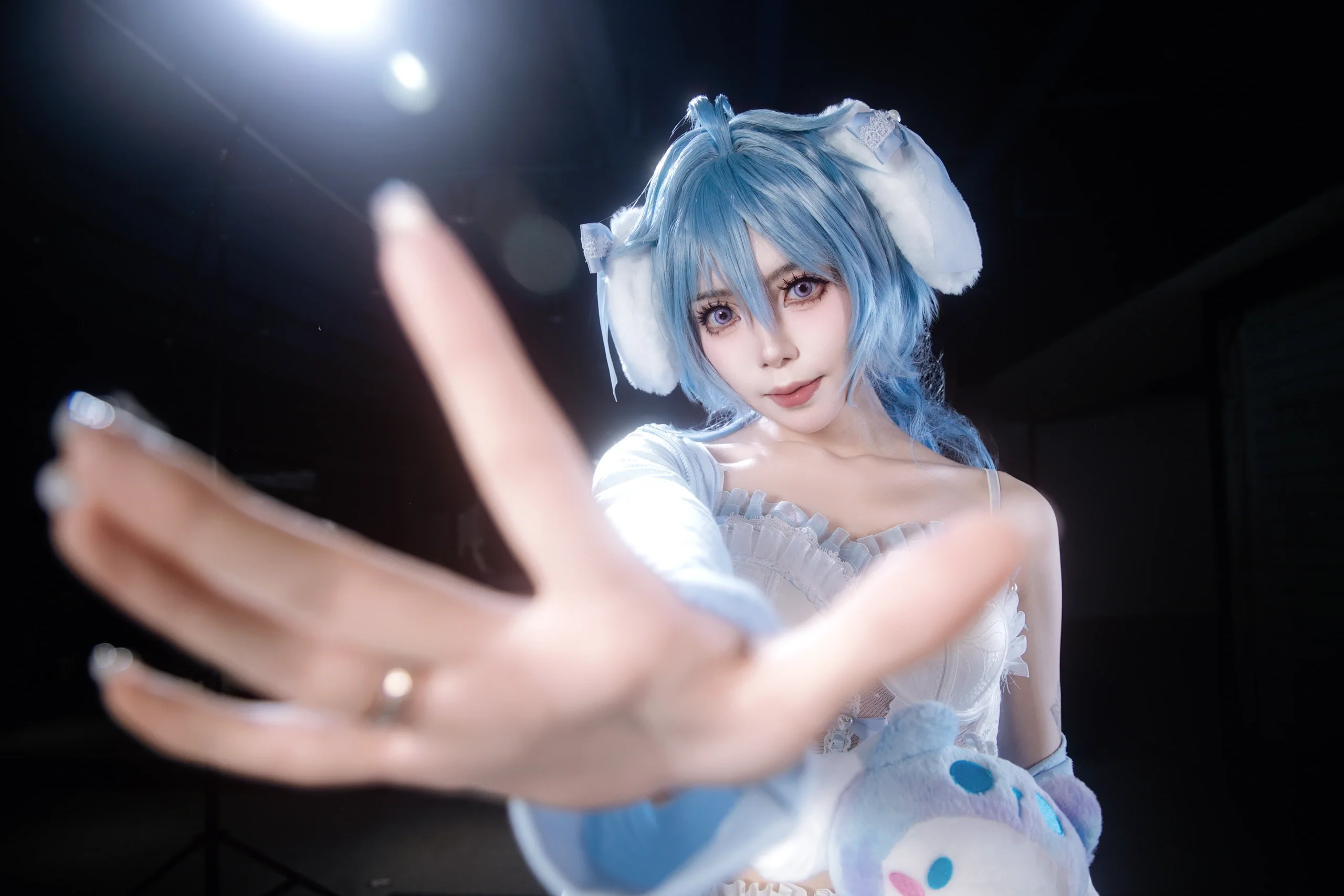 【甘雨cos】夏日甜心，白蓝配色的玉桂狗主题拍摄 - 第 5 张