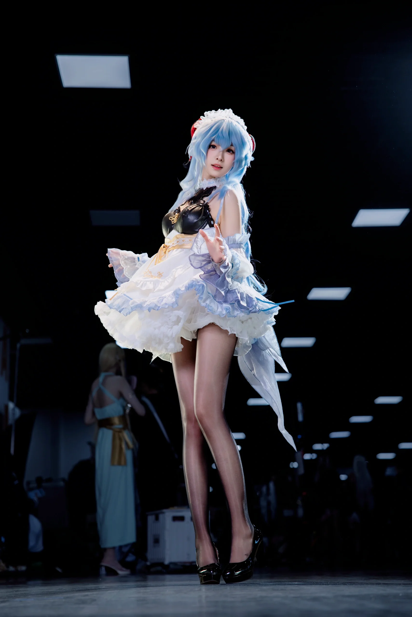 【甘雨cos】IJOY漫展场照分享，无道具站姿也能拍出大长腿