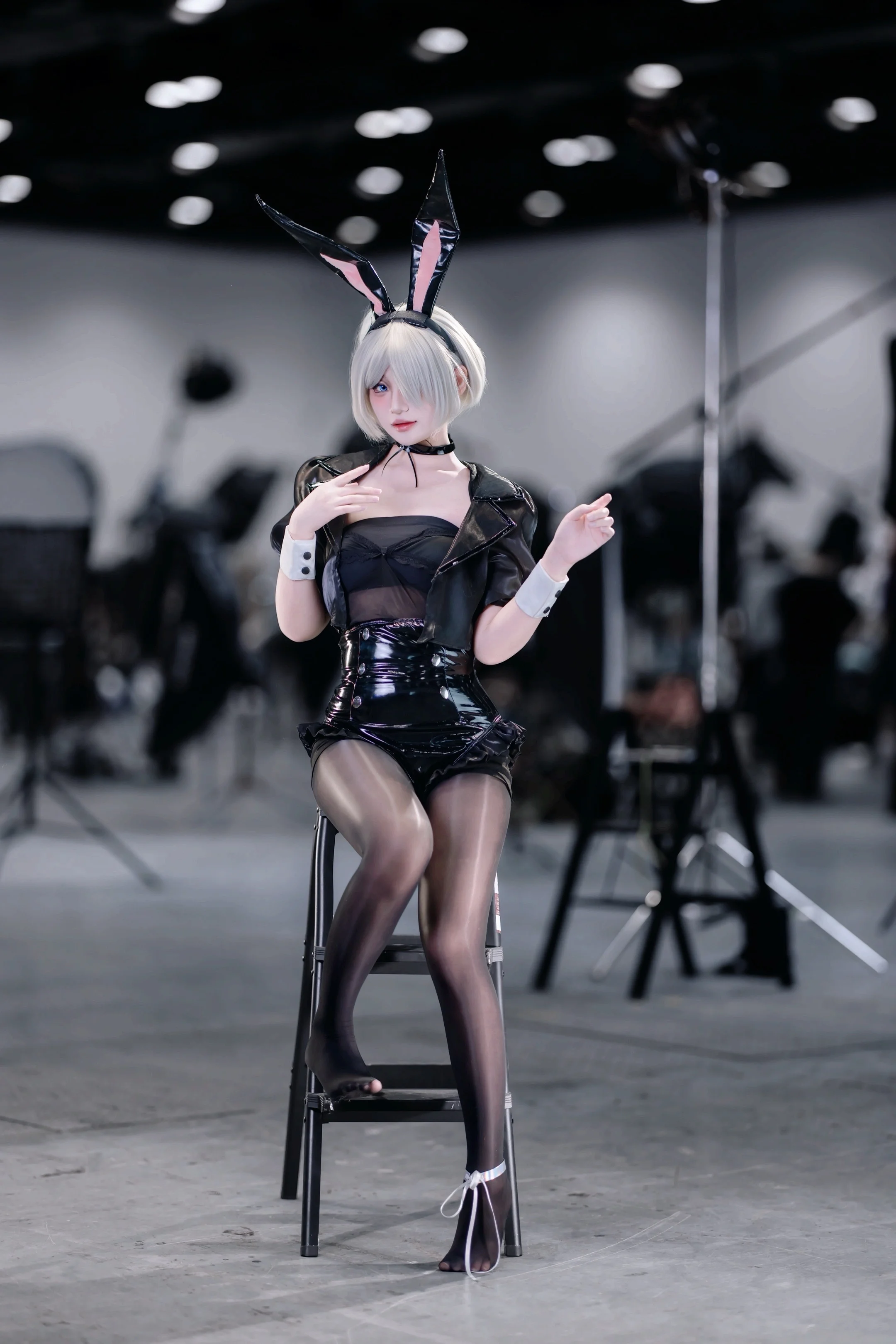 [NieR:Automata 2B Cosplay] Convention Photos Sharing of the Patent Leather Bunny Girl - Image 2