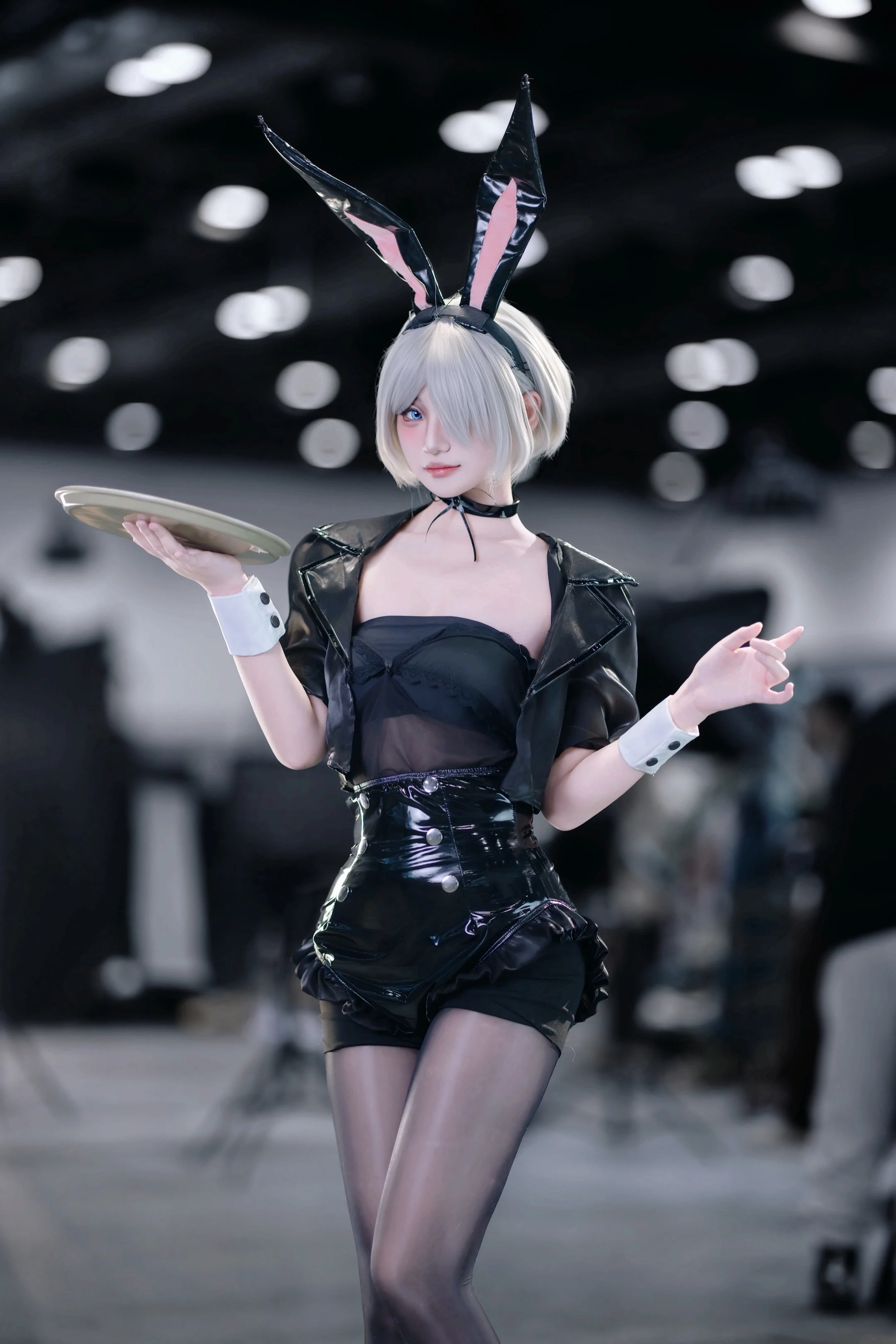 [NieR:Automata 2B Cosplay] Convention Photos Sharing of the Patent Leather Bunny Girl - Image 3