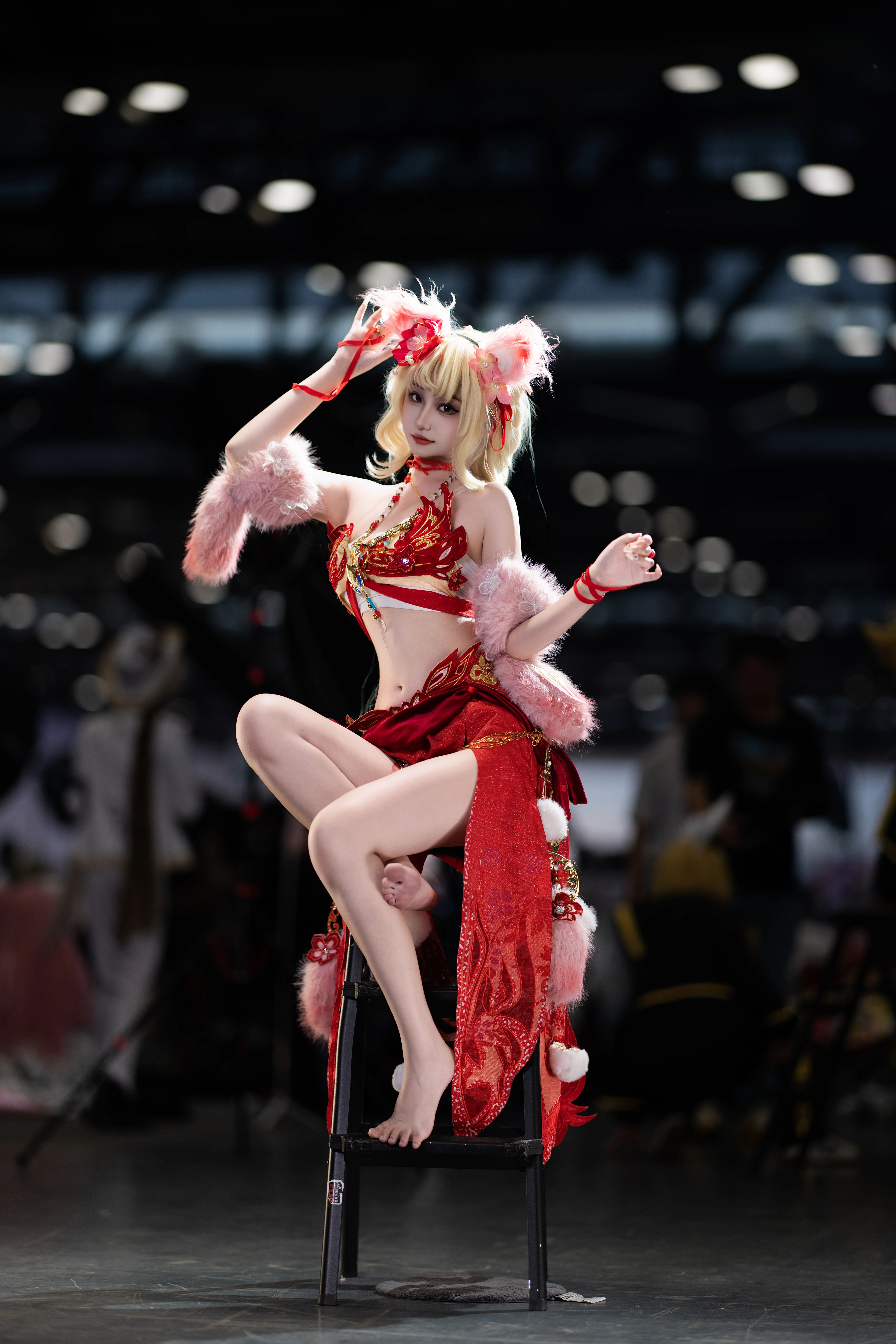 【玉玲珑cos】永劫无间漫展赤足场照分享