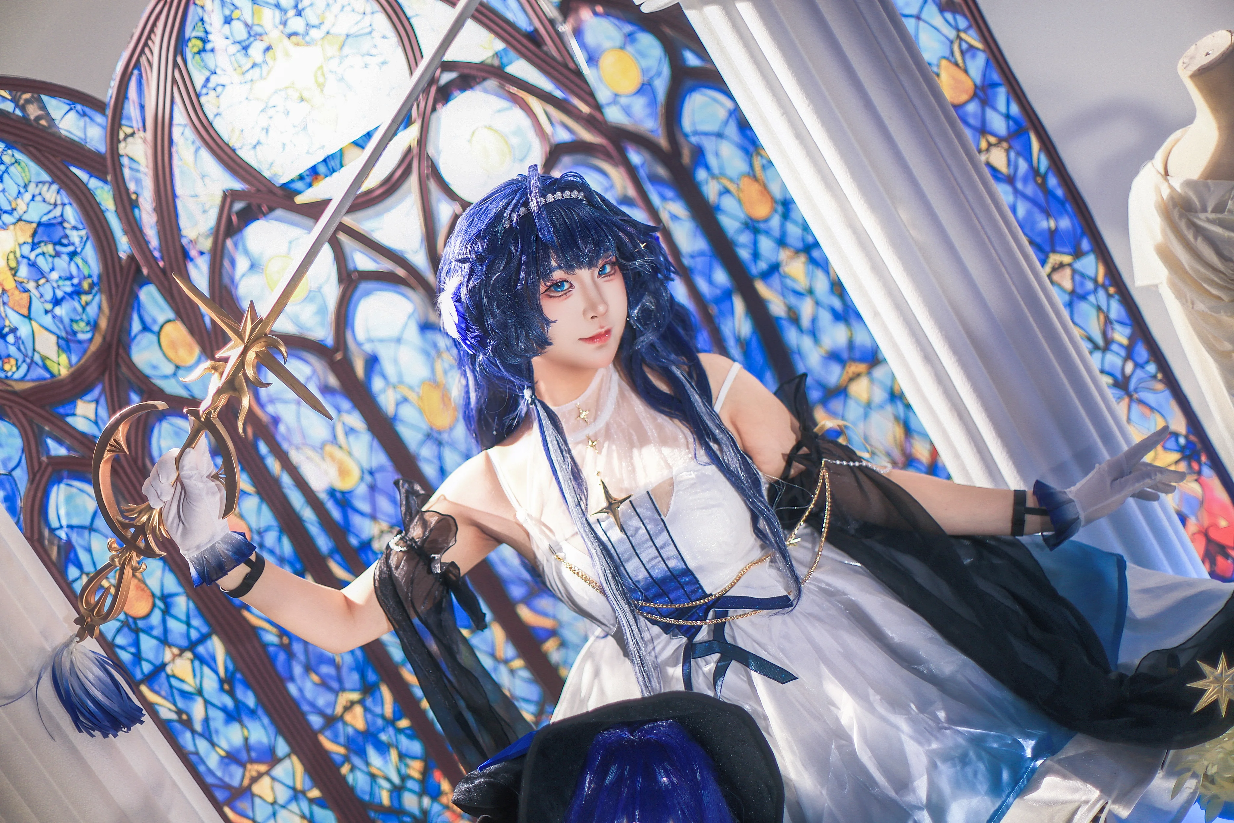【星极cos】明日方舟里的星极，殿堂上的游禽生日快乐 - 第 1 张