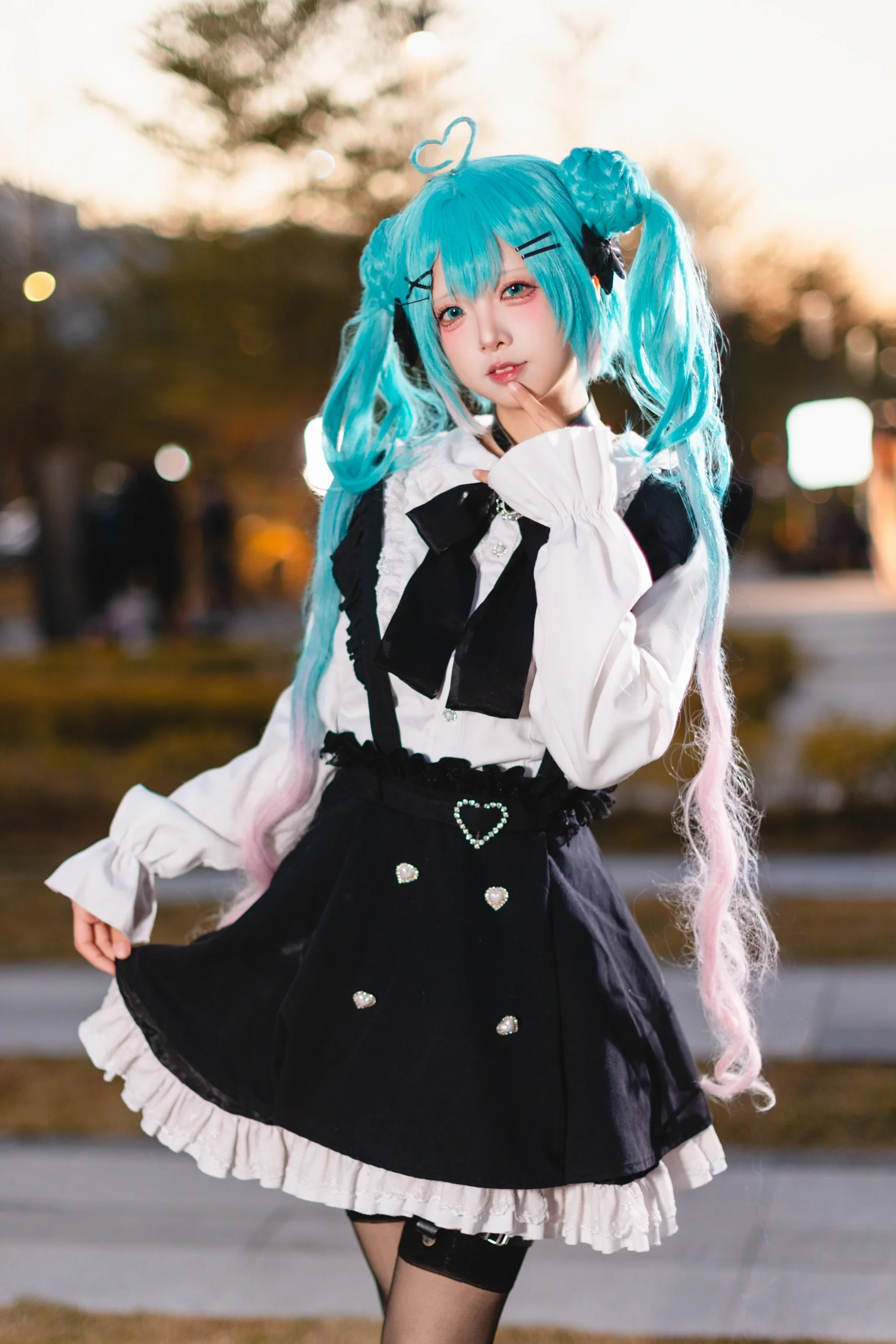 【初音未来cos】地雷系Vocaloid初音，萤火虫漫展D3场照