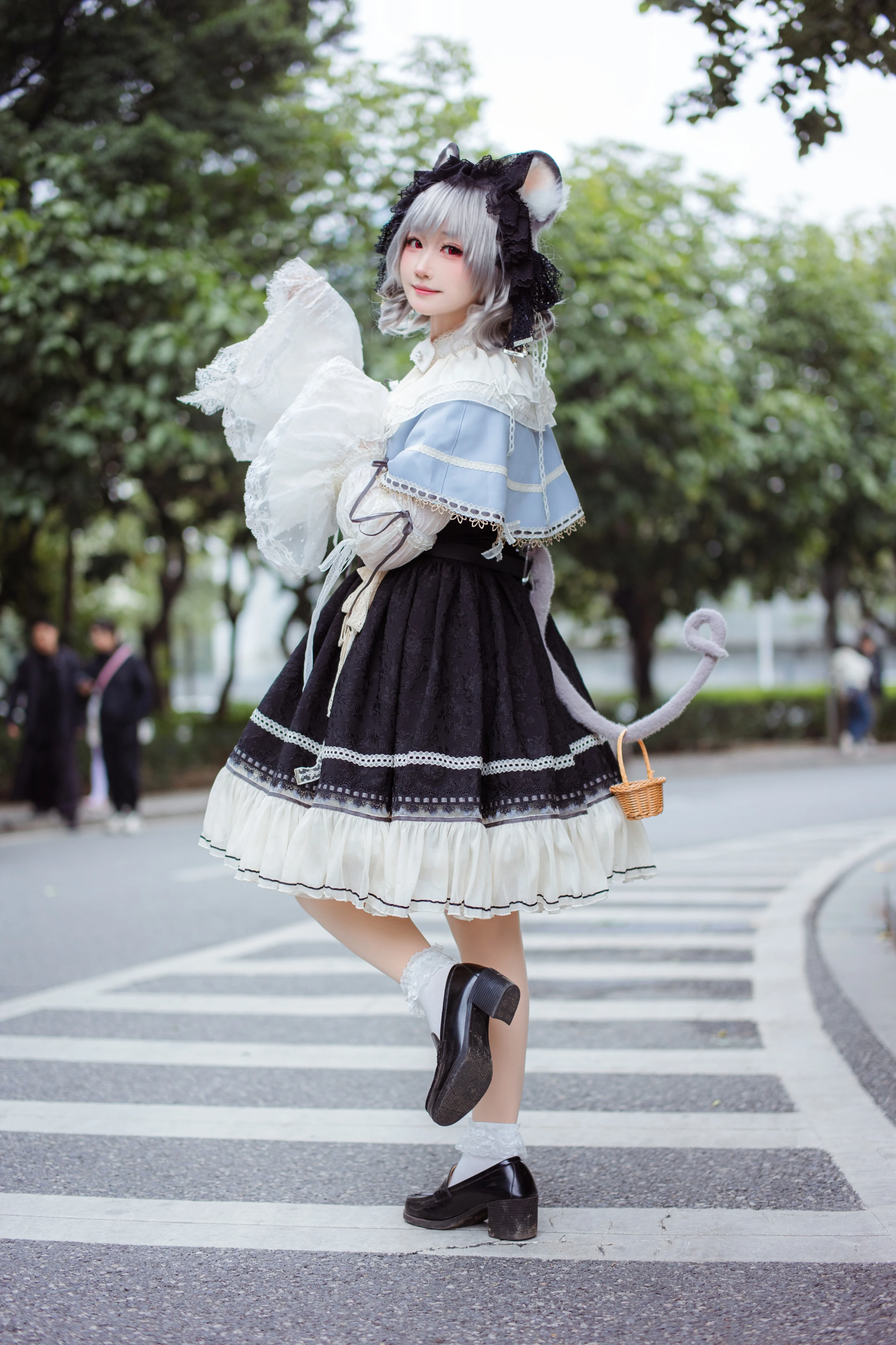 【纳兹琳cos】东方project街头漫步，这套穿搭细节太绝了 - 第 5 张