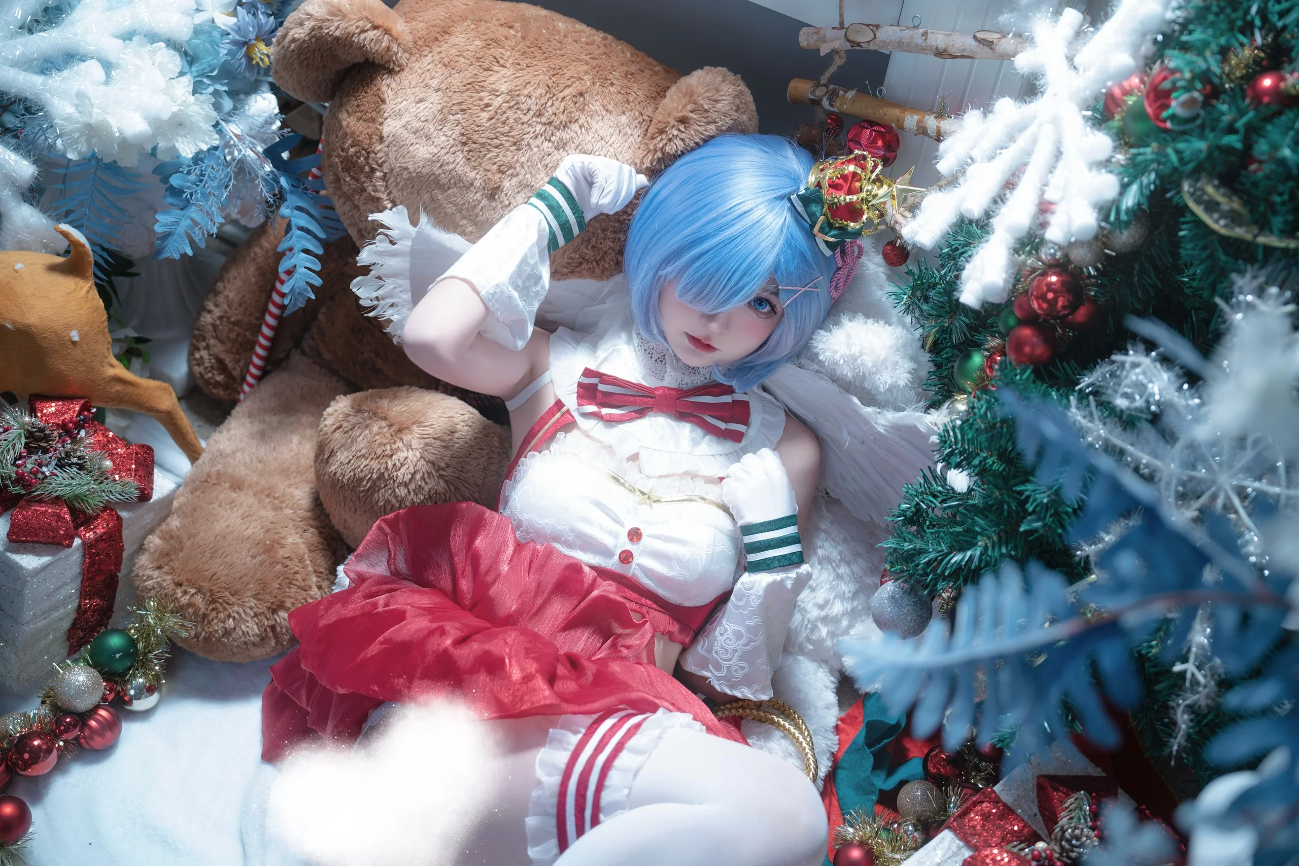【蕾姆cos】從零開始的異世界，定格聖誕冰雪天使的獨特色調 - 第 8 張