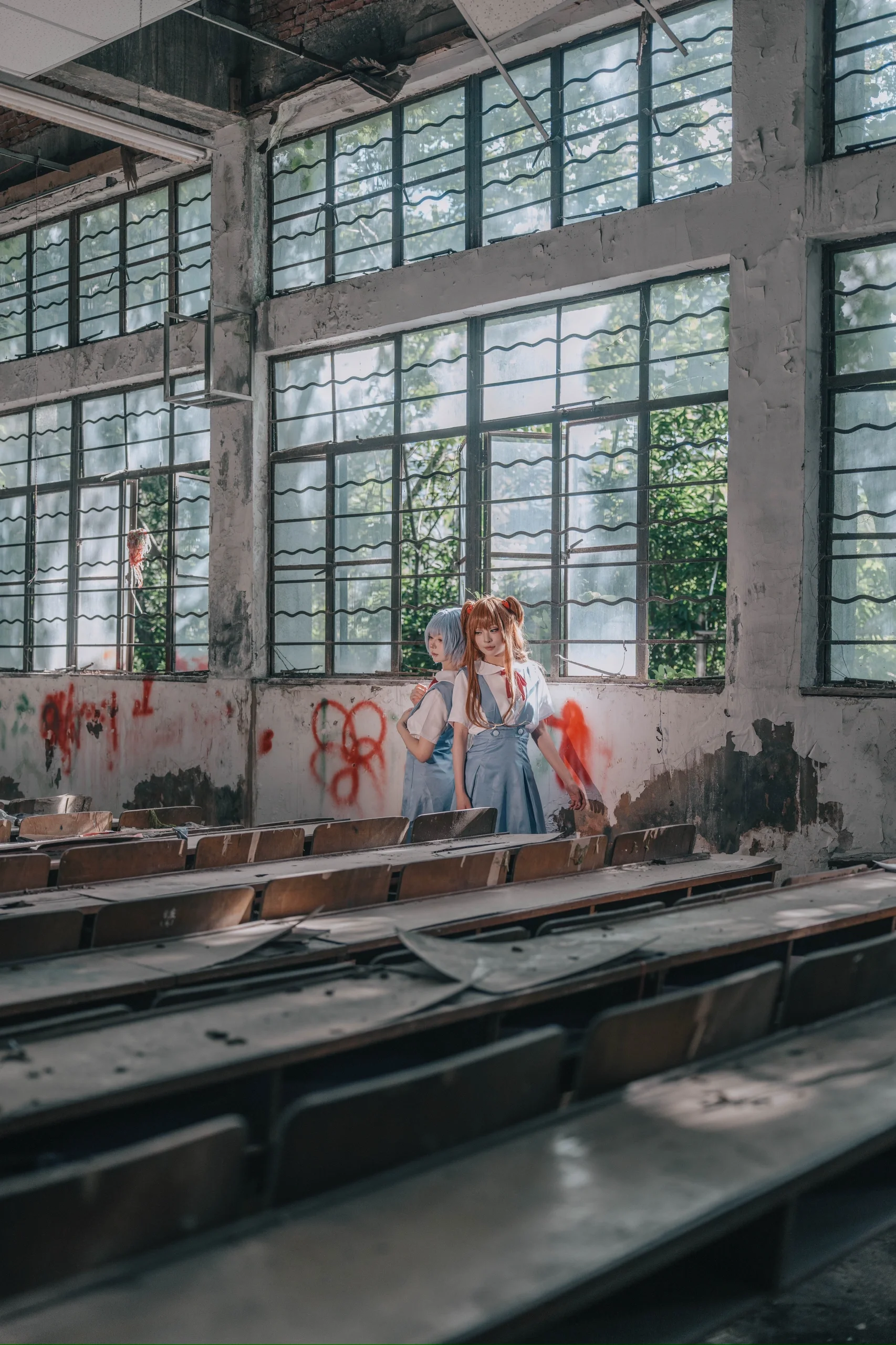 【Rei Ayanami and Asuka Cosplay】 Moments of Gleam in the Abandoned Classroom of Neon Genesis Evangelion - Image 3
