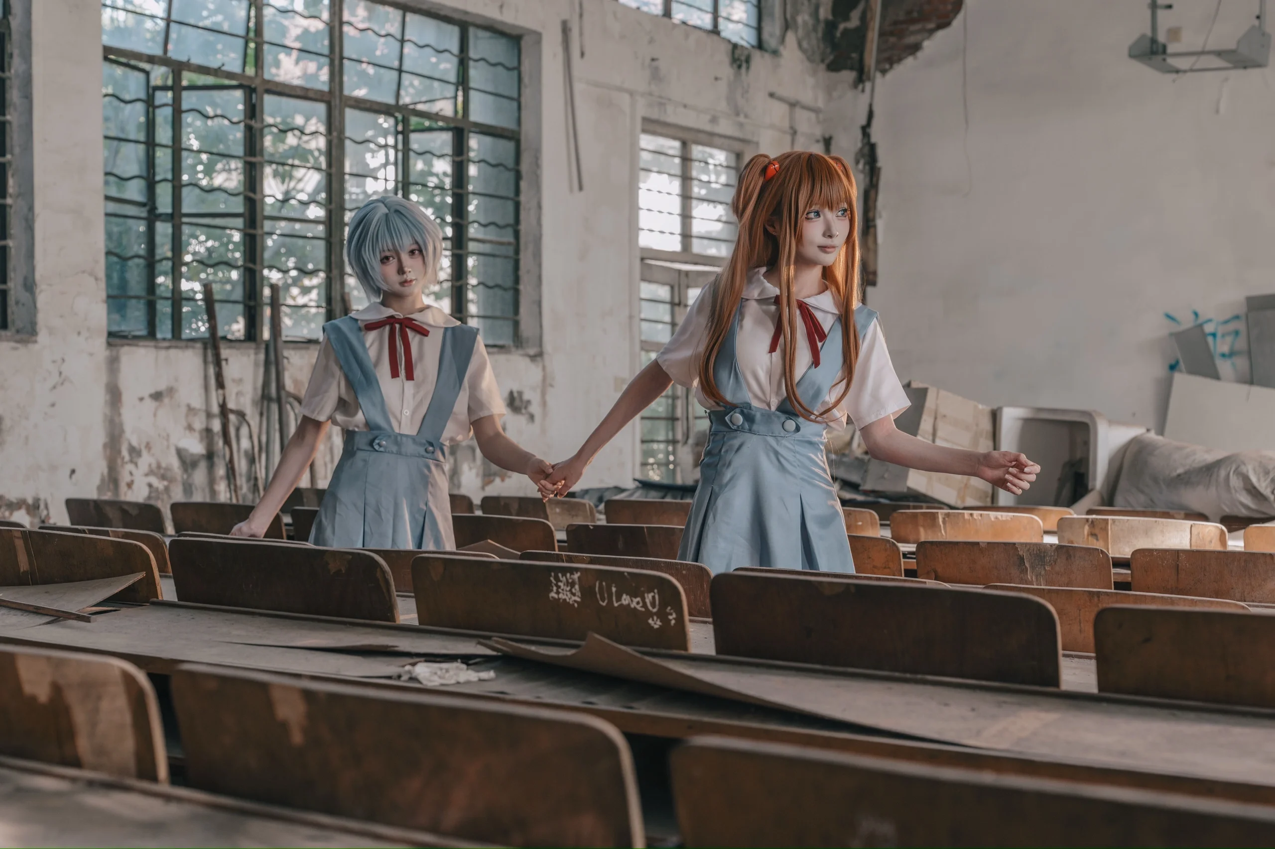 【Rei Ayanami and Asuka Cosplay】 Moments of Gleam in the Abandoned Classroom of Neon Genesis Evangelion - Image 7
