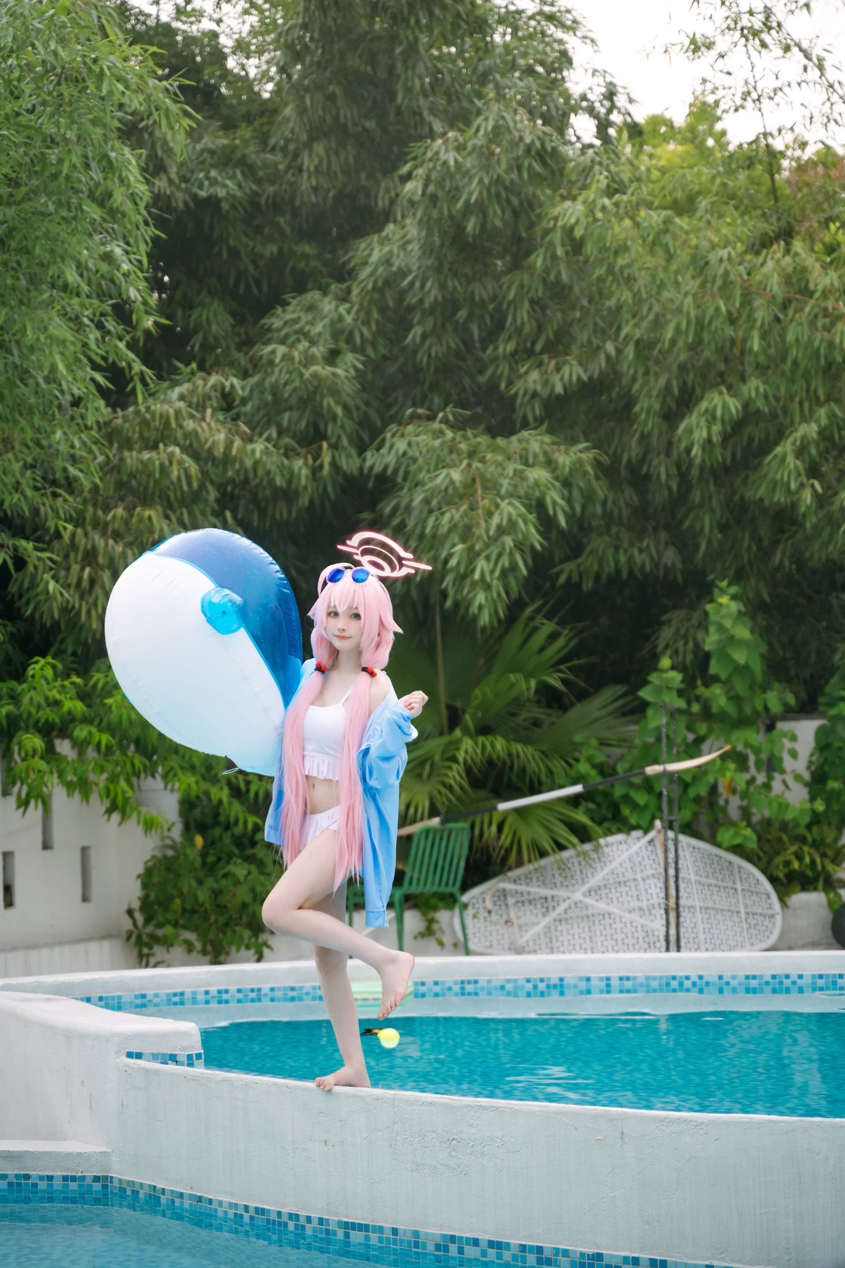 【小鳥遊ホシノ コスプレ】『ブルーアーカイブ』日差しとプールサイドの爽やかな夏 - 3 枚目