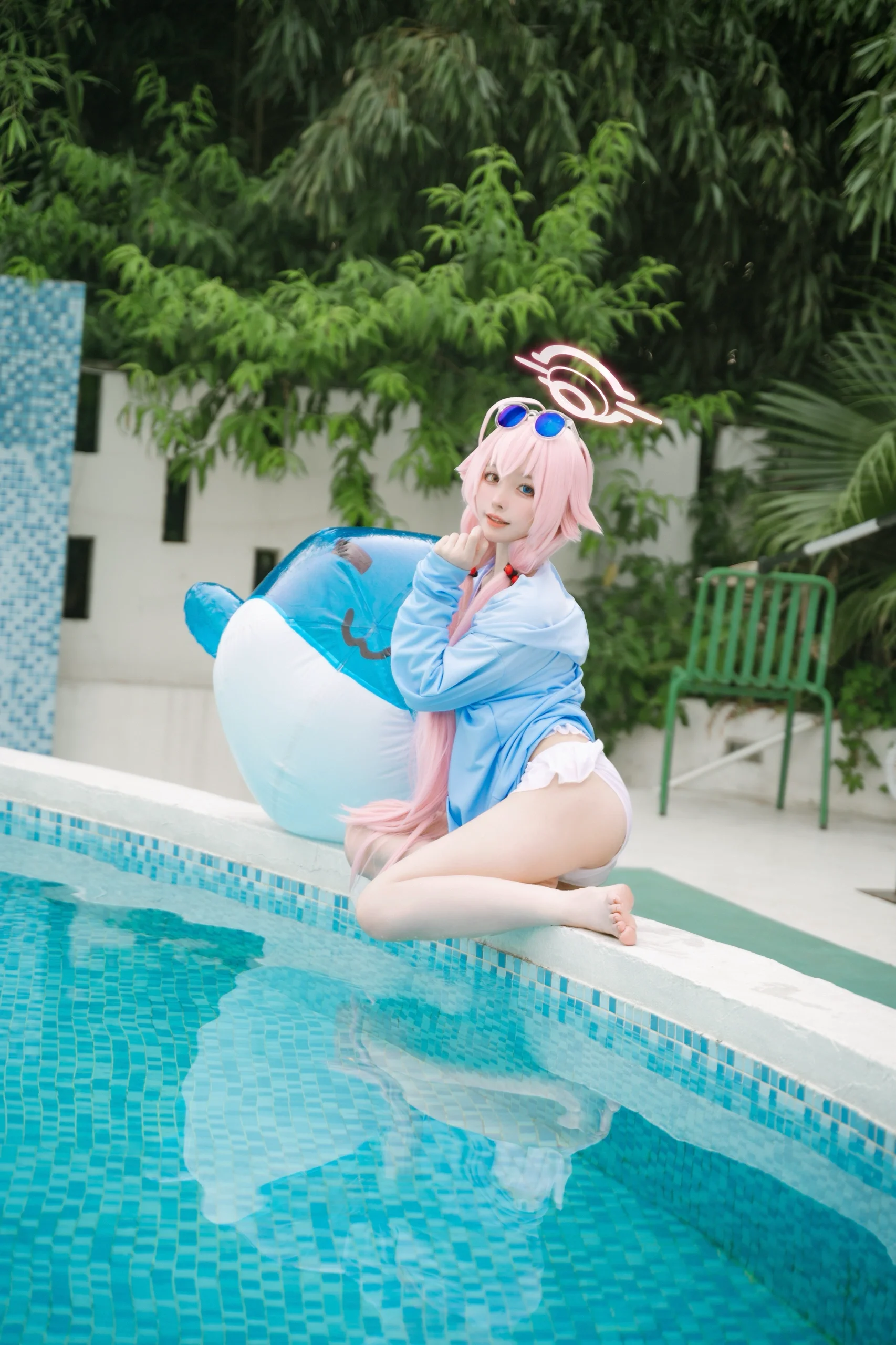 【小鳥遊ホシノ コスプレ】『ブルーアーカイブ』日差しとプールサイドの爽やかな夏 - 5 枚目