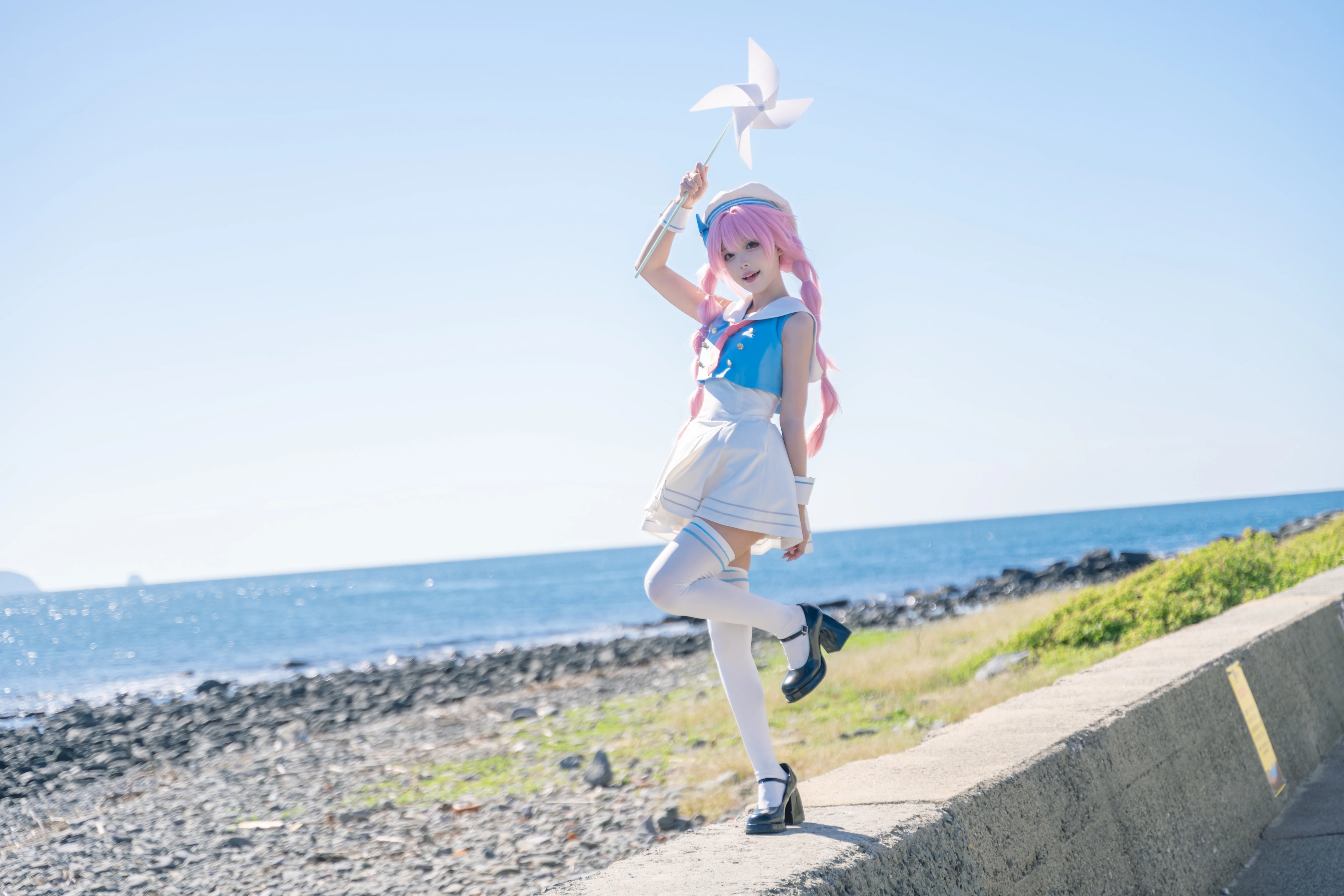 【千早愛音 コスプレ】海風と小さな風車、MyGO!!!!!の夏日航海記録 - 6 枚目