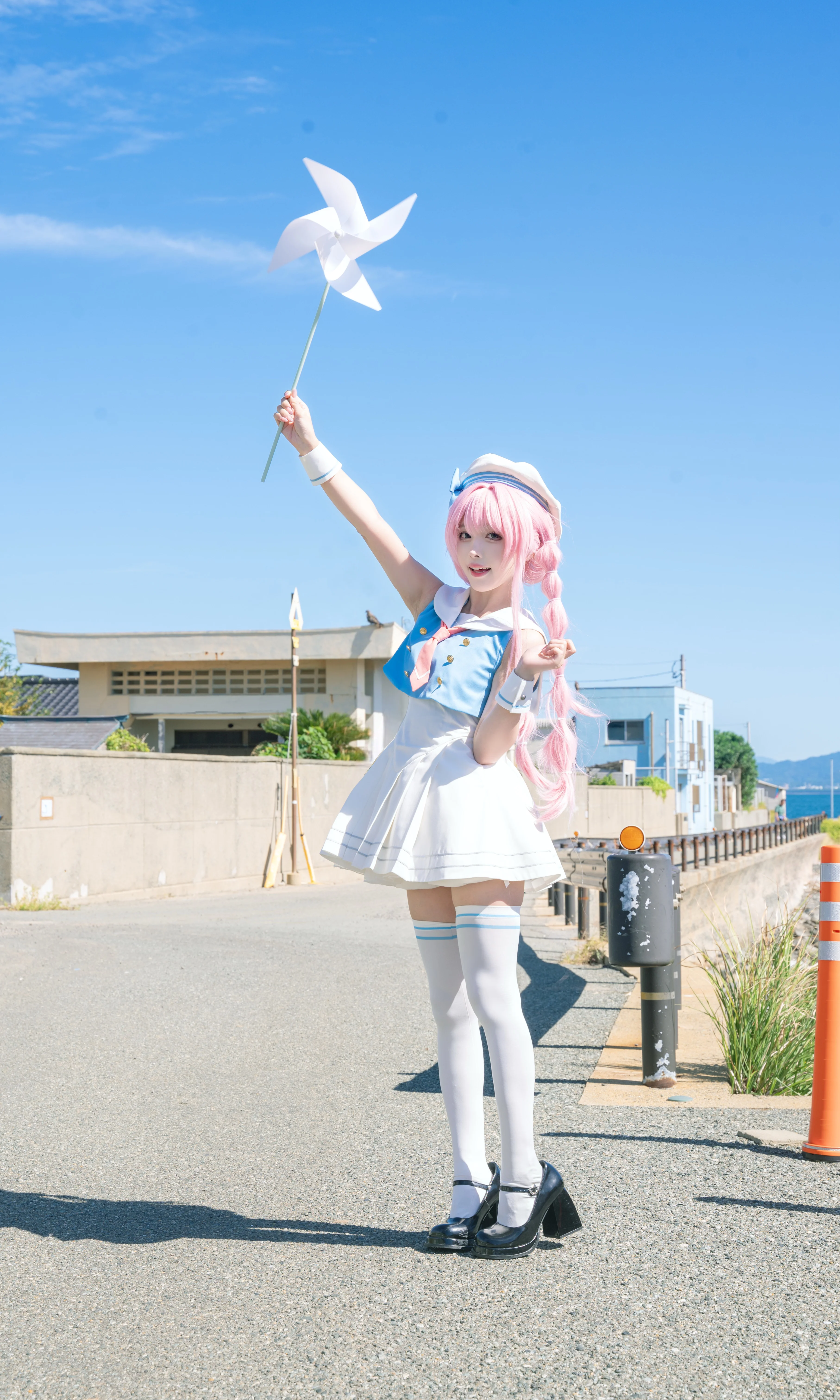 【千早爱音cos】BanG Dream! It's MyGO!!!!! 海边风车的明媚日常 - 第 2 张