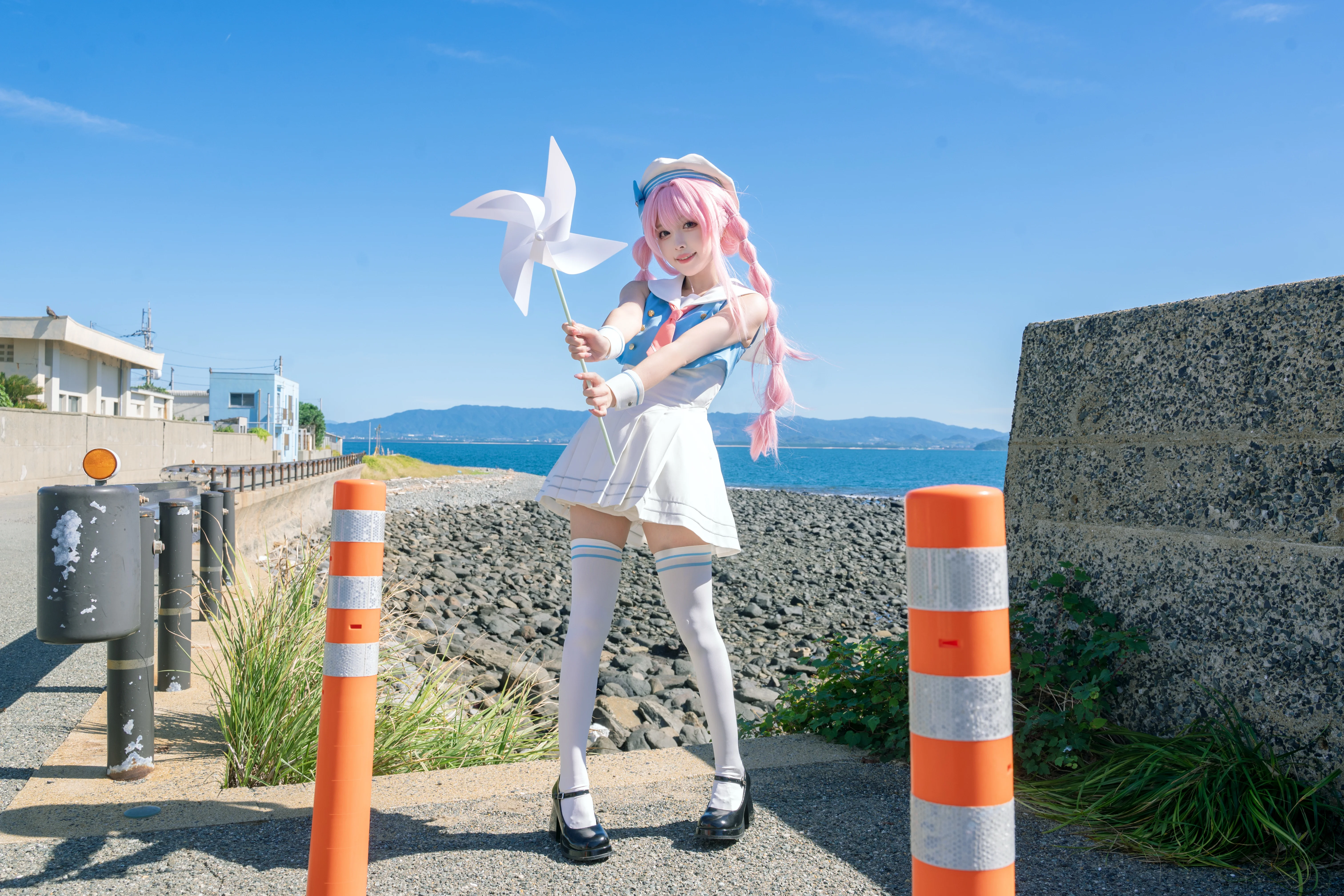 [Chihaya Anon Cosplay] Sailor Suit Adventure Brushed by the Sea Breeze: A BanG Dream! Location Shoot Log - Image 5