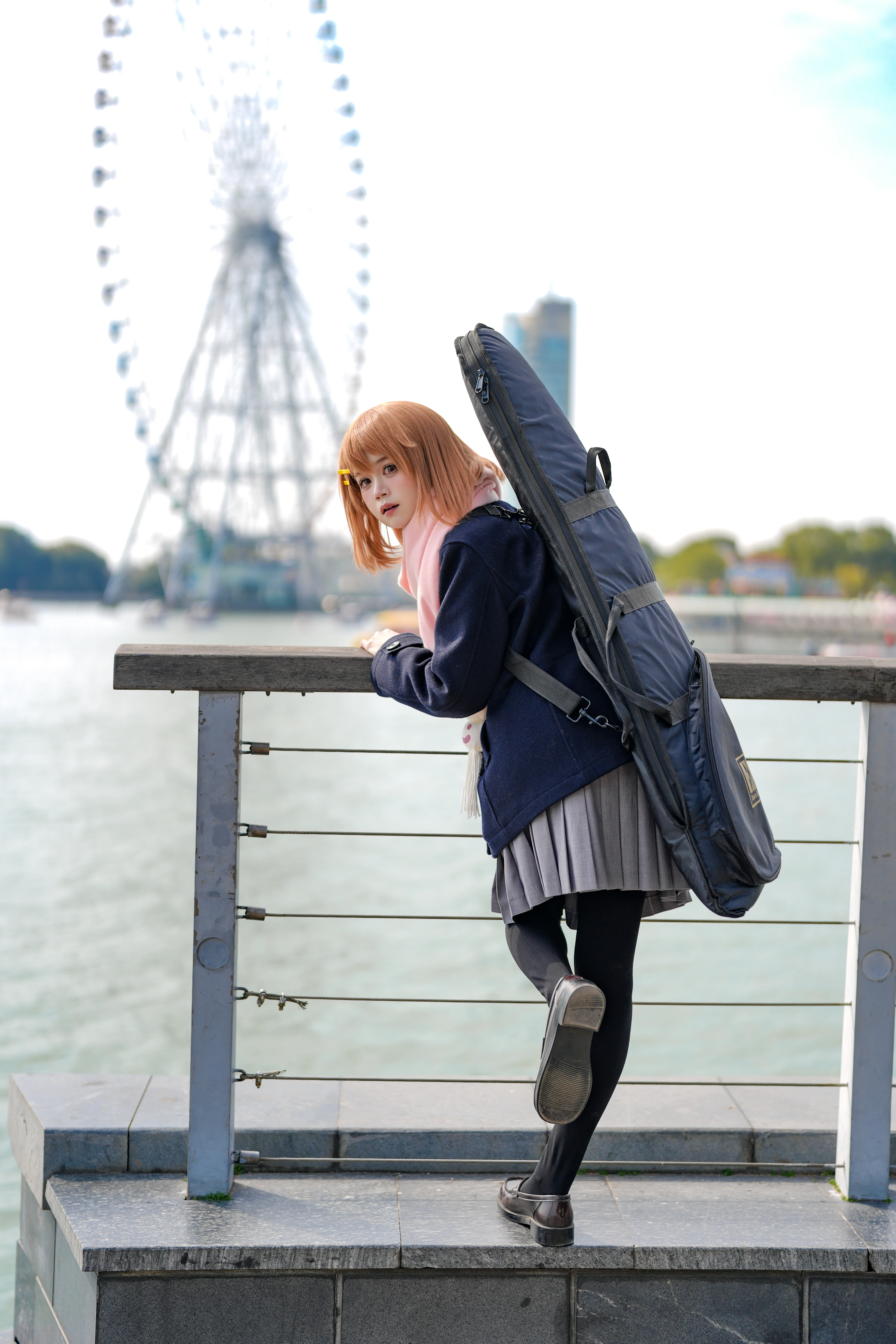 【平泽唯cos】春游日的轻音少女，把春天装进琴盒里