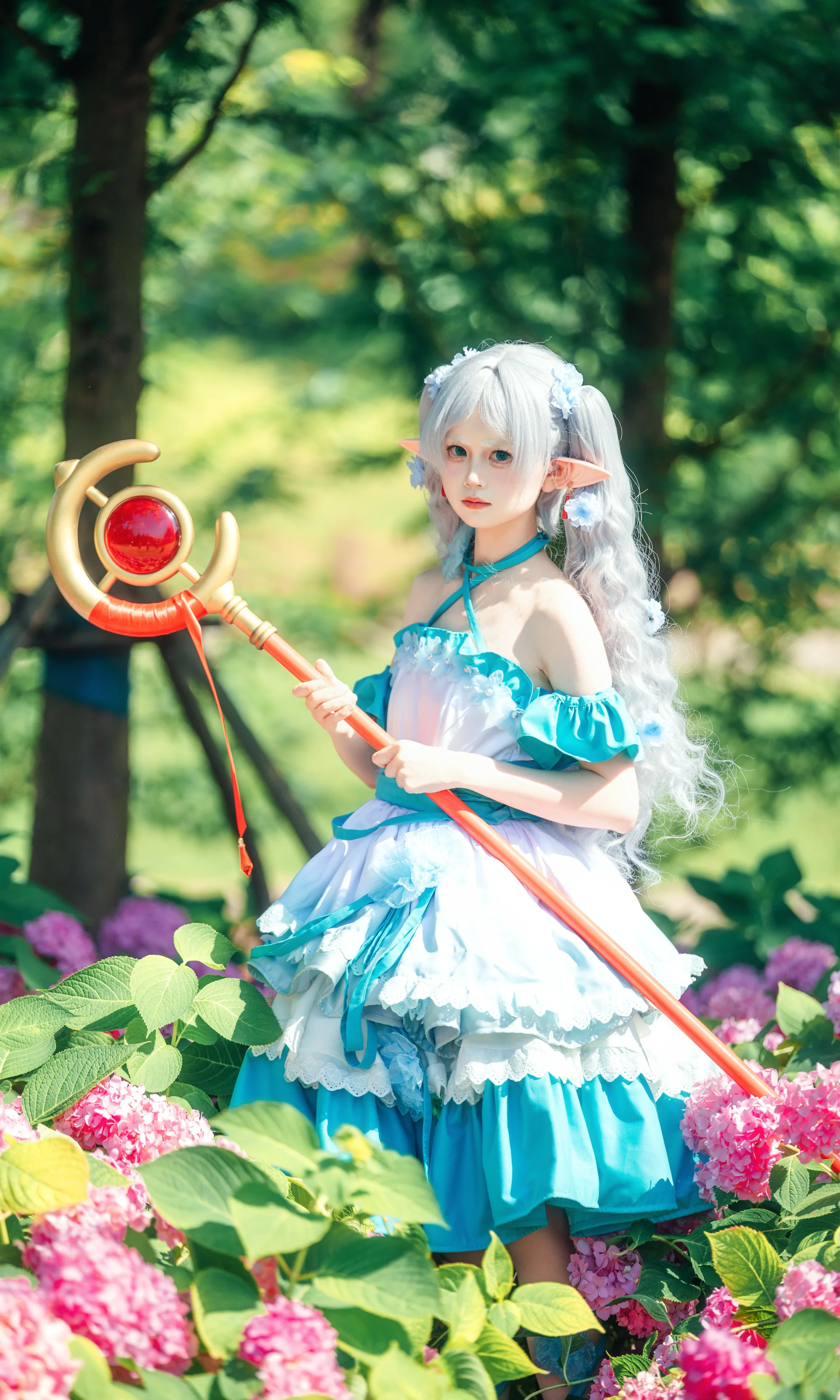 【芙莉莲cos】无尽夏晴日，魔法杖与绣球花 - 第 1 张