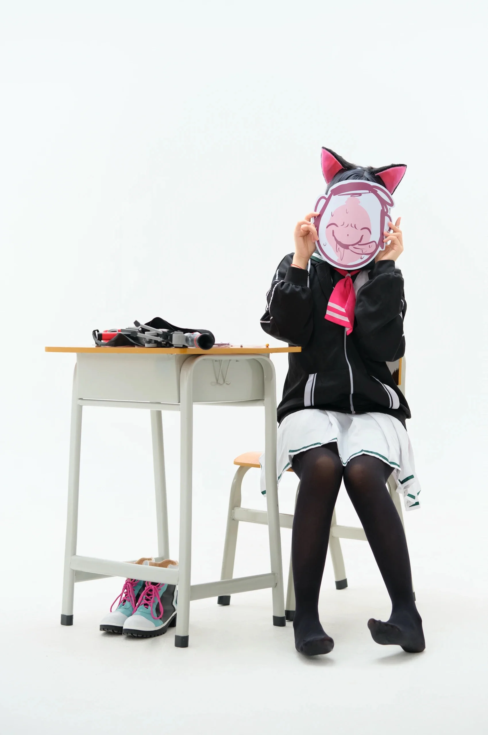 【杏山和纱cos】蔚蓝档案甜点部猫猫的日常 - 第 4 张