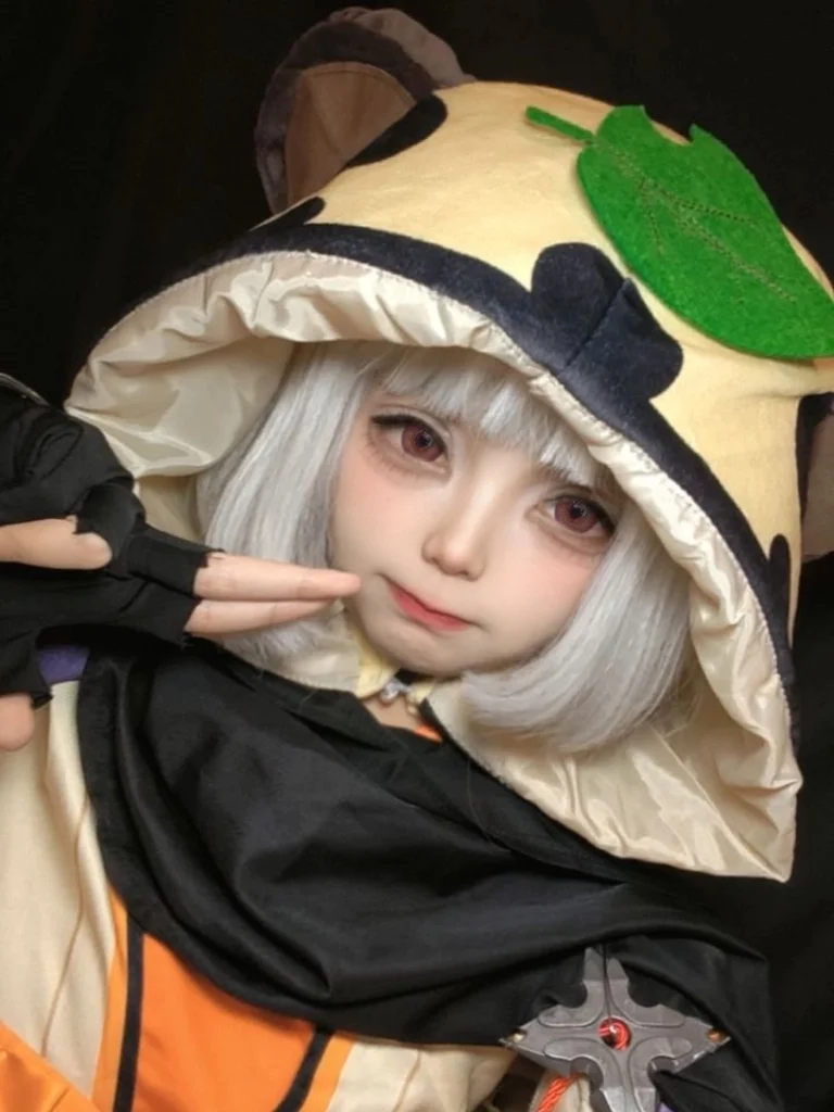 【早柚cos】原神里藏在兜帽下的天然呆小忍者