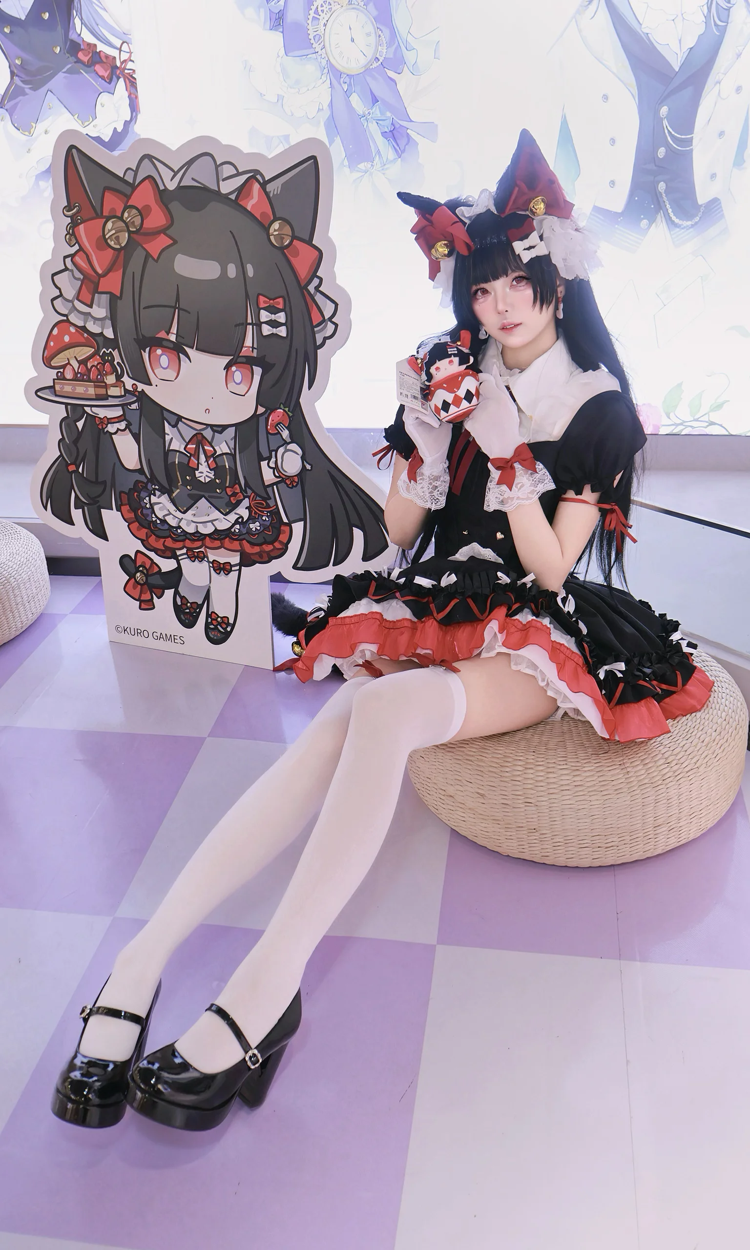 【Chisa Cosplay】Wuthering Waves: Illusive Realms Collaboration, Black, White, and Red Cat Girl Outfit Record - Image 1