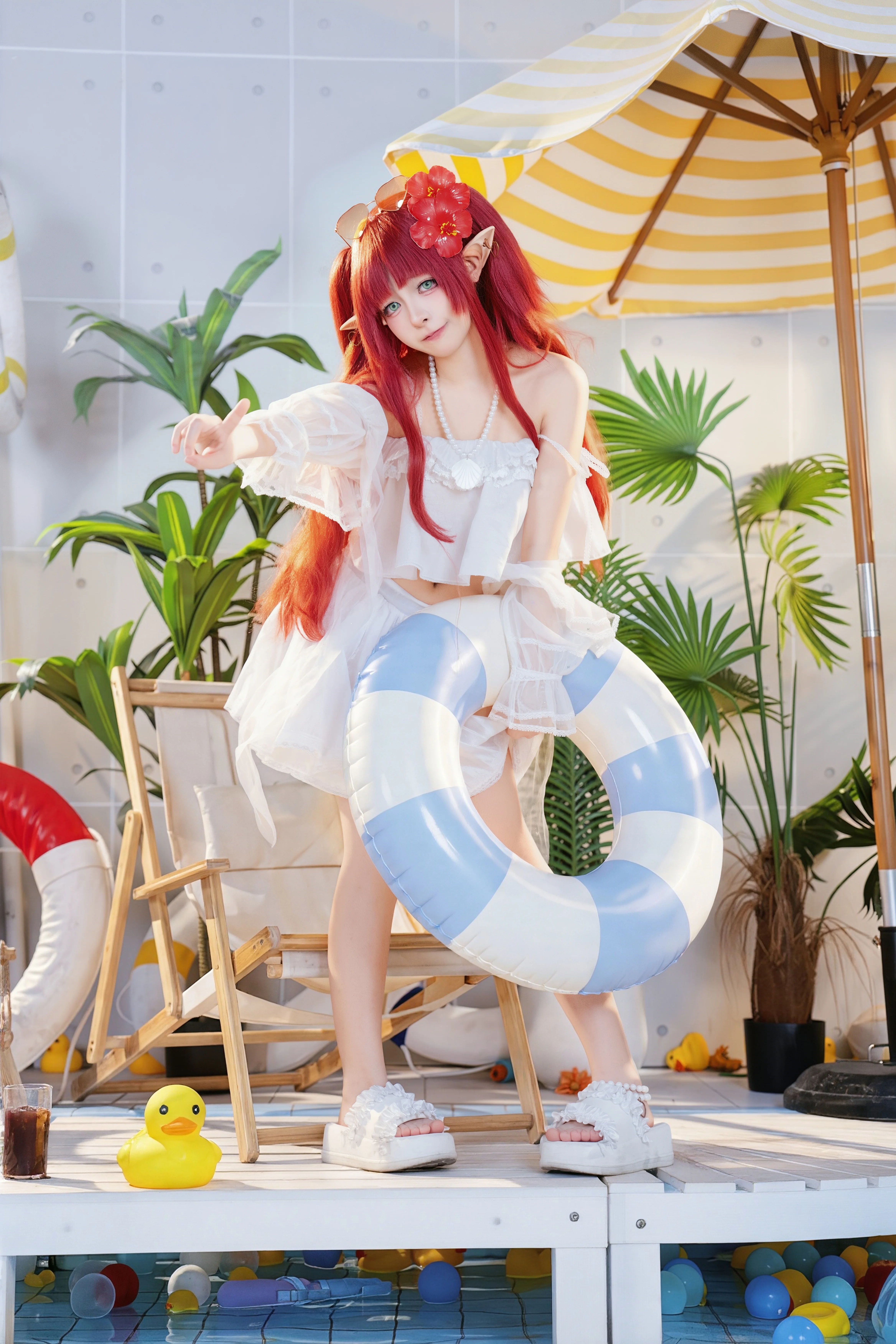 【桃金娘cos】博士，来泳池边打水仗吧 - 第 4 张