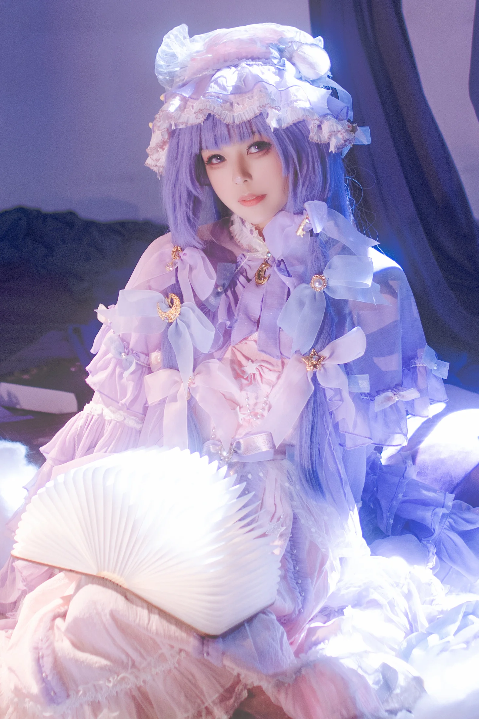 【帕秋莉·諾蕾姬cos】從書本與星光中走出的魔女 - 第 1 張