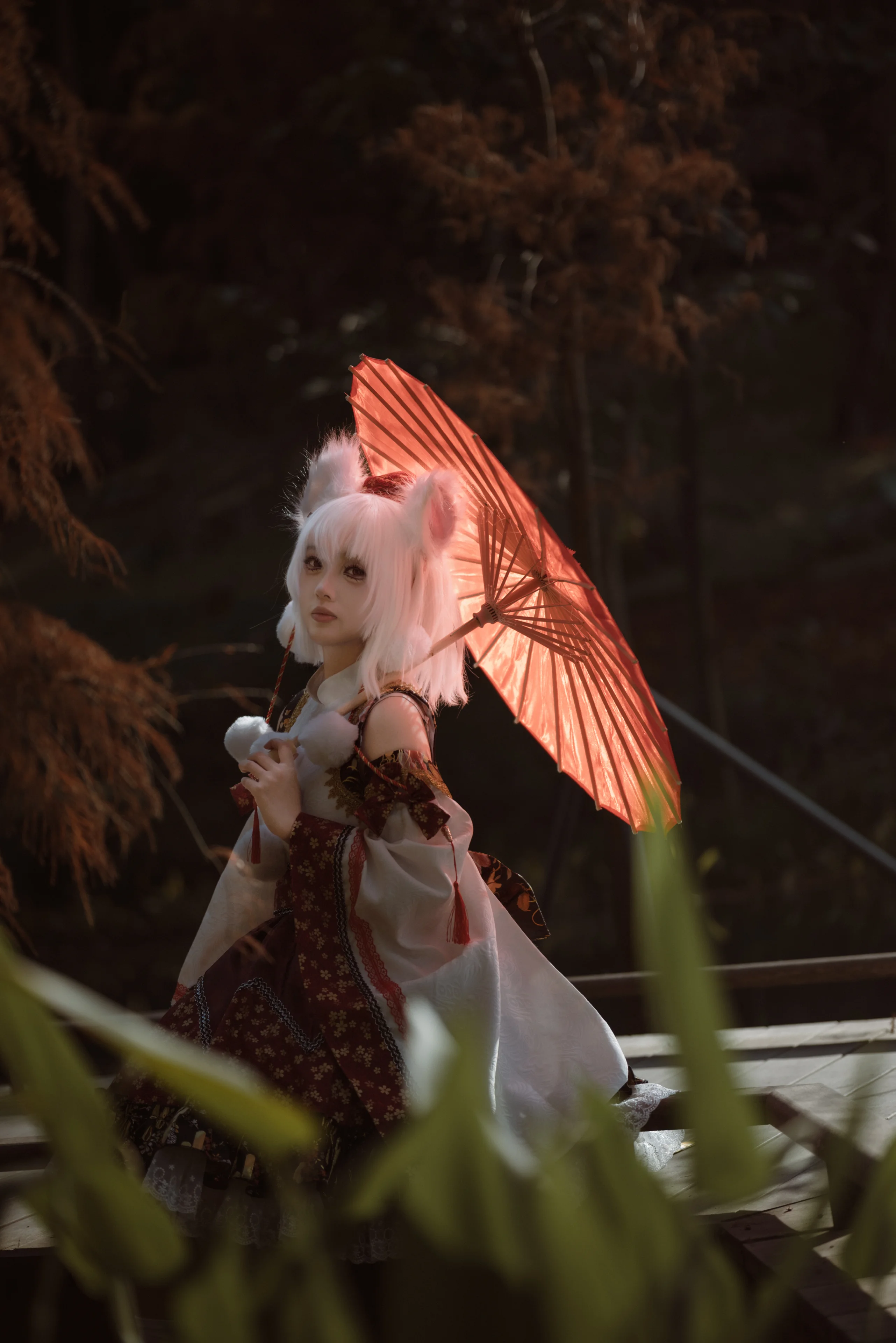 【犬走椛cos】秋林栈道上的百鬼夜行，东方project的静谧片段 - 第 1 张
