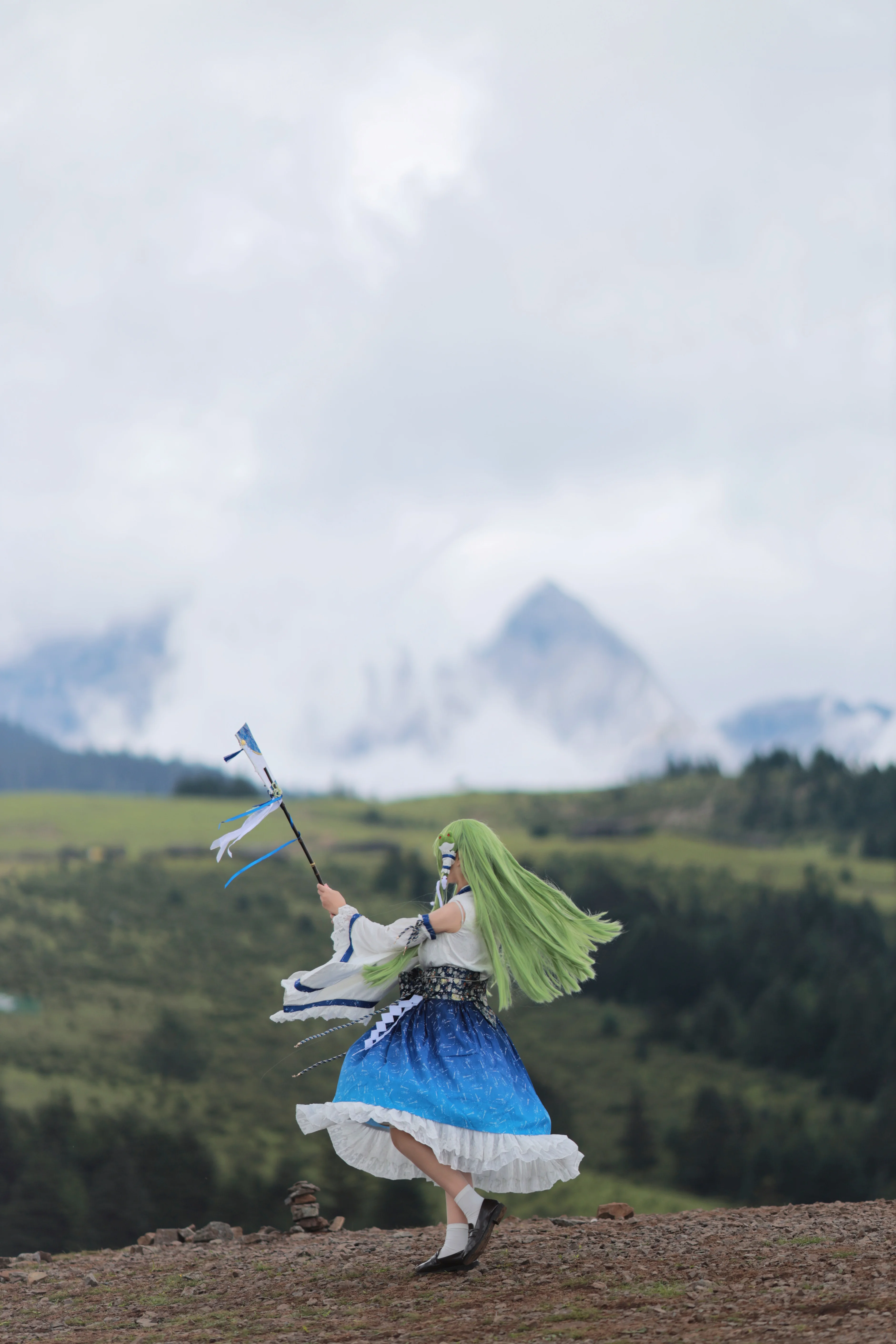 【東風谷早苗cos】玉龍雪山上的風祝少女紀實