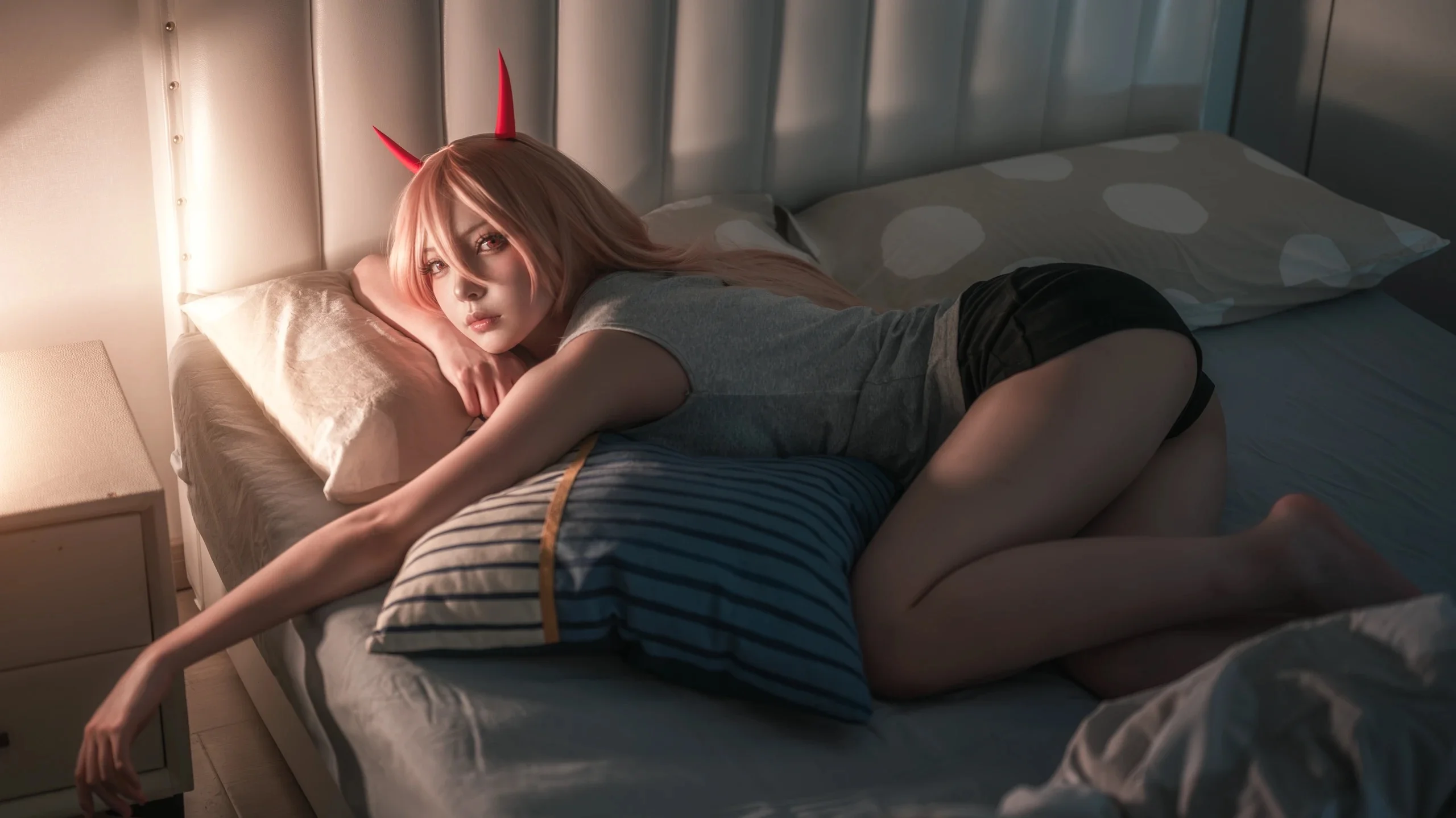 【帕瓦cos】宅家恶魔的慵懒日常，深夜里的随性碎片 - 第 1 张
