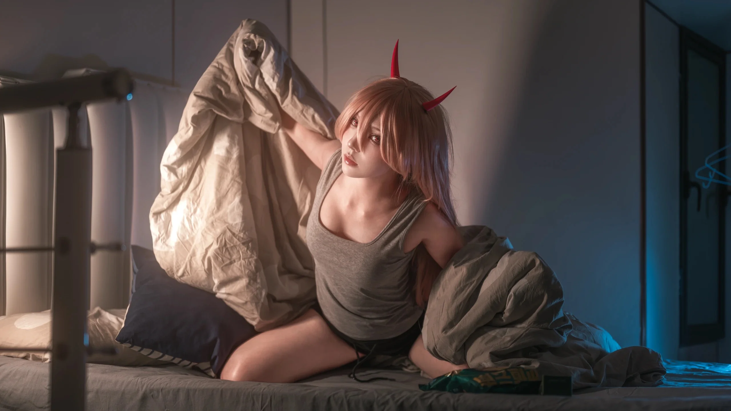 【帕瓦cos】宅家恶魔的慵懒日常，深夜里的随性碎片