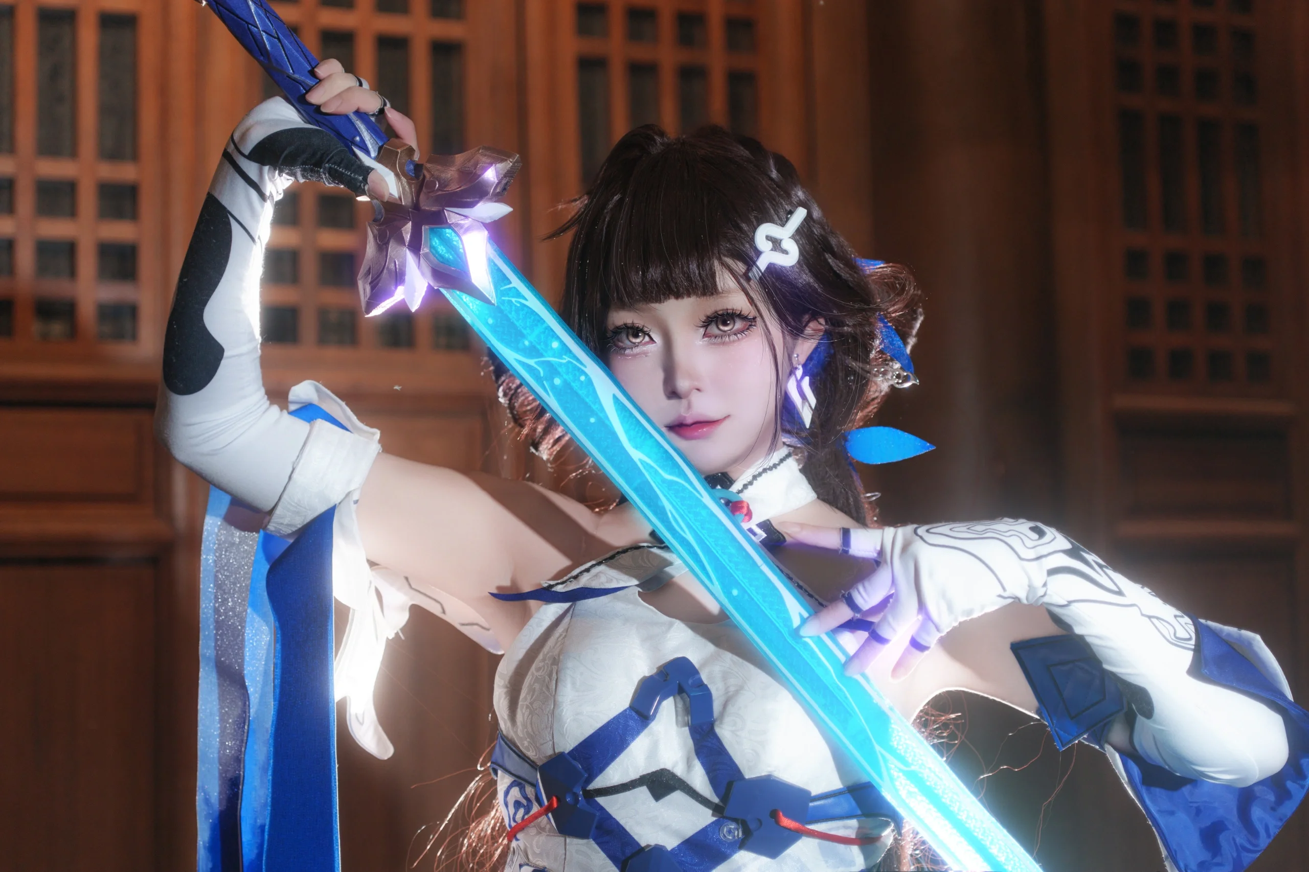 【李素裳cos】崩坏3的江湖，用剑来回应时代的变局 - 第 4 张