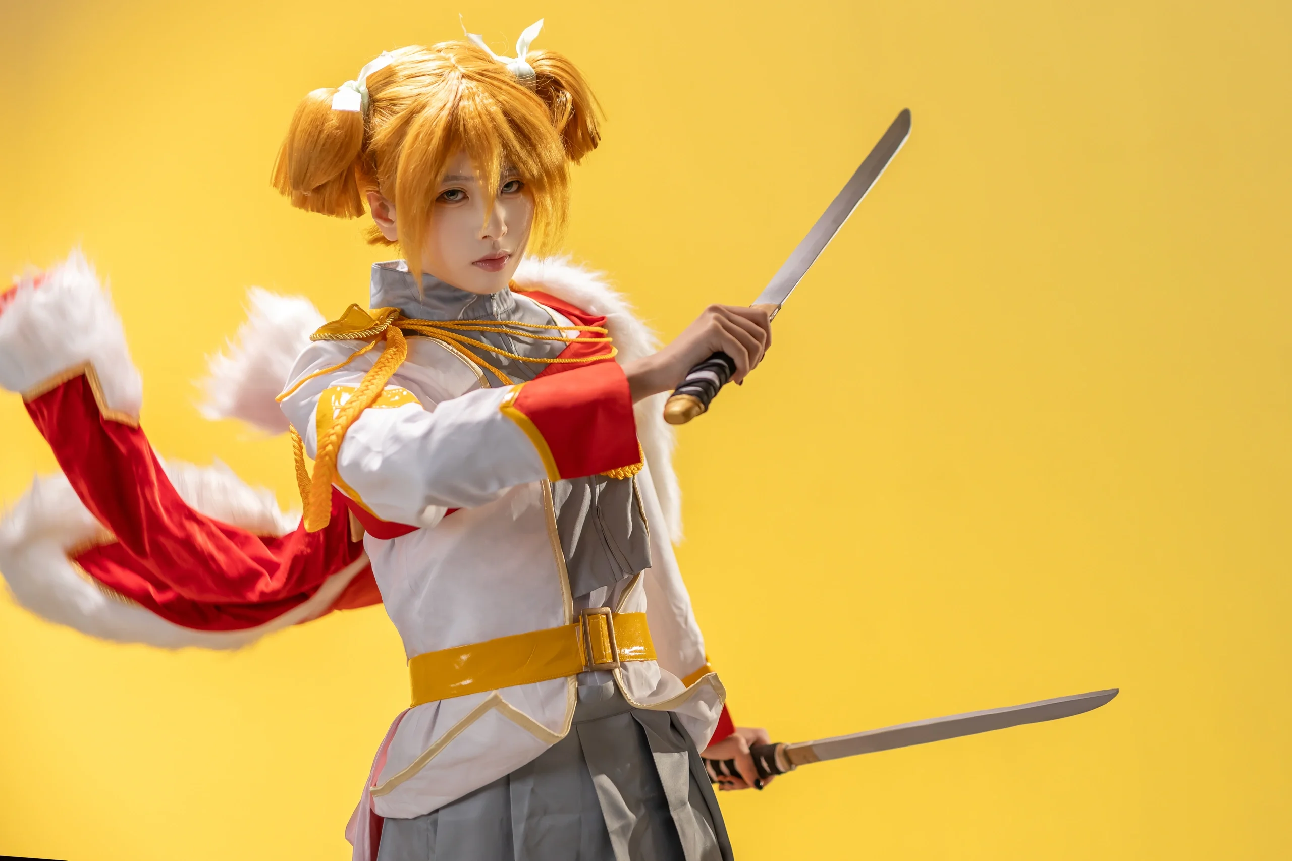 【大场奈奈cos】少女歌剧，白棚里的双刀与披风 - 第 2 张