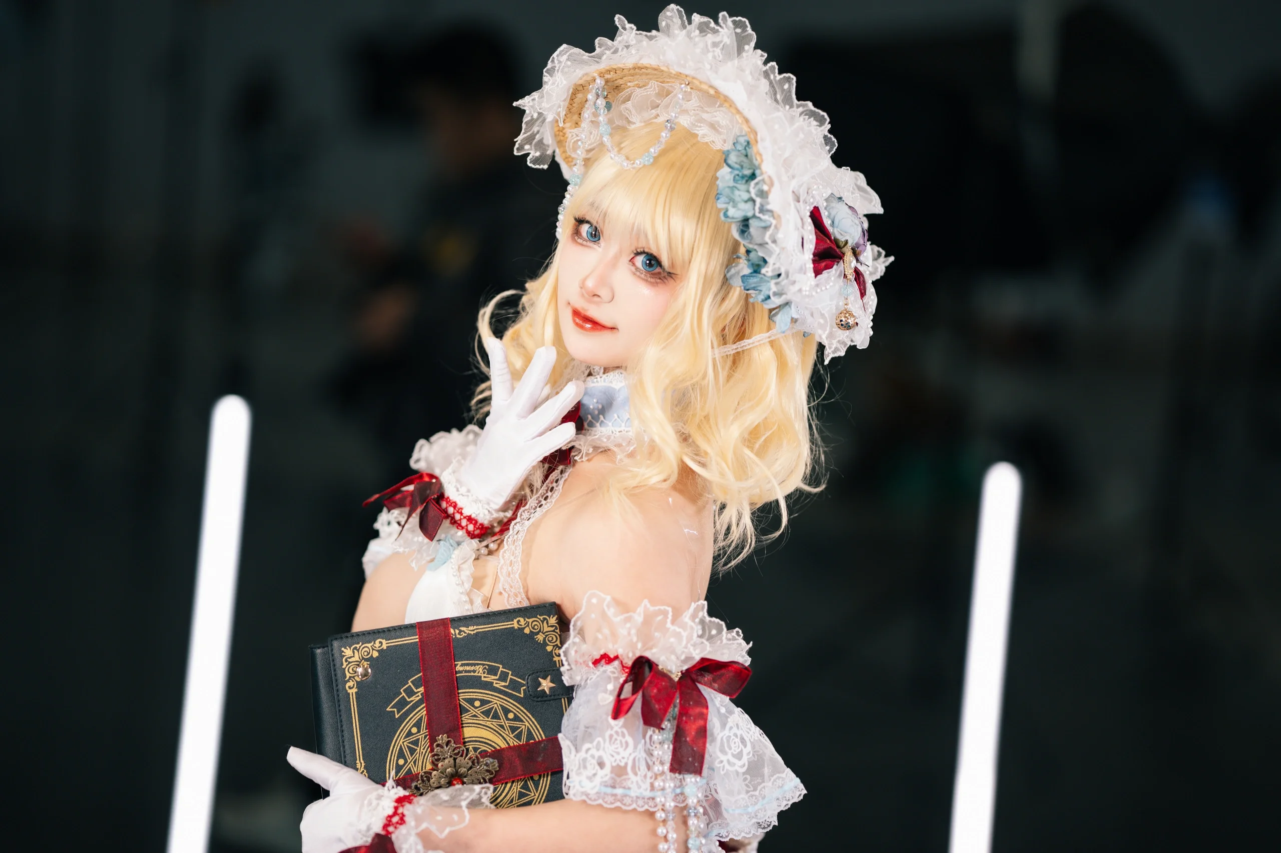【爱丽丝玛格特罗伊德cos】东方Project，光影间定格人偶般的魔法少女 - 第 10 张