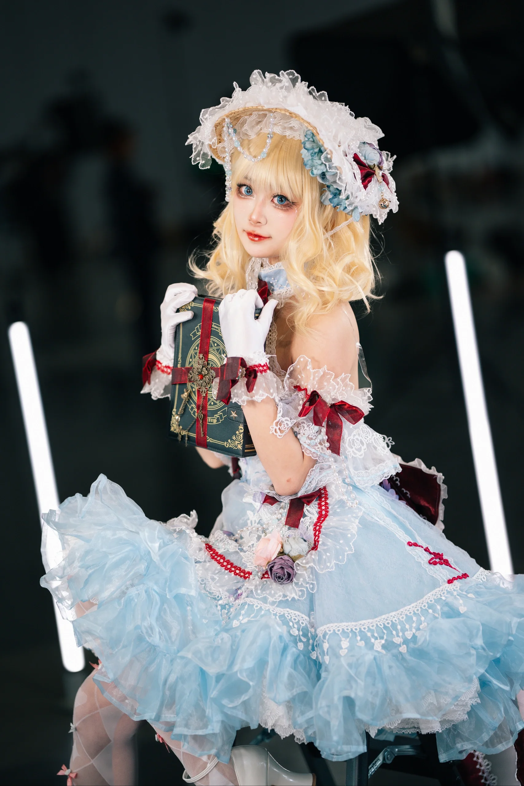 【爱丽丝玛格特罗伊德cos】东方Project，光影间定格人偶般的魔法少女 - 第 7 张