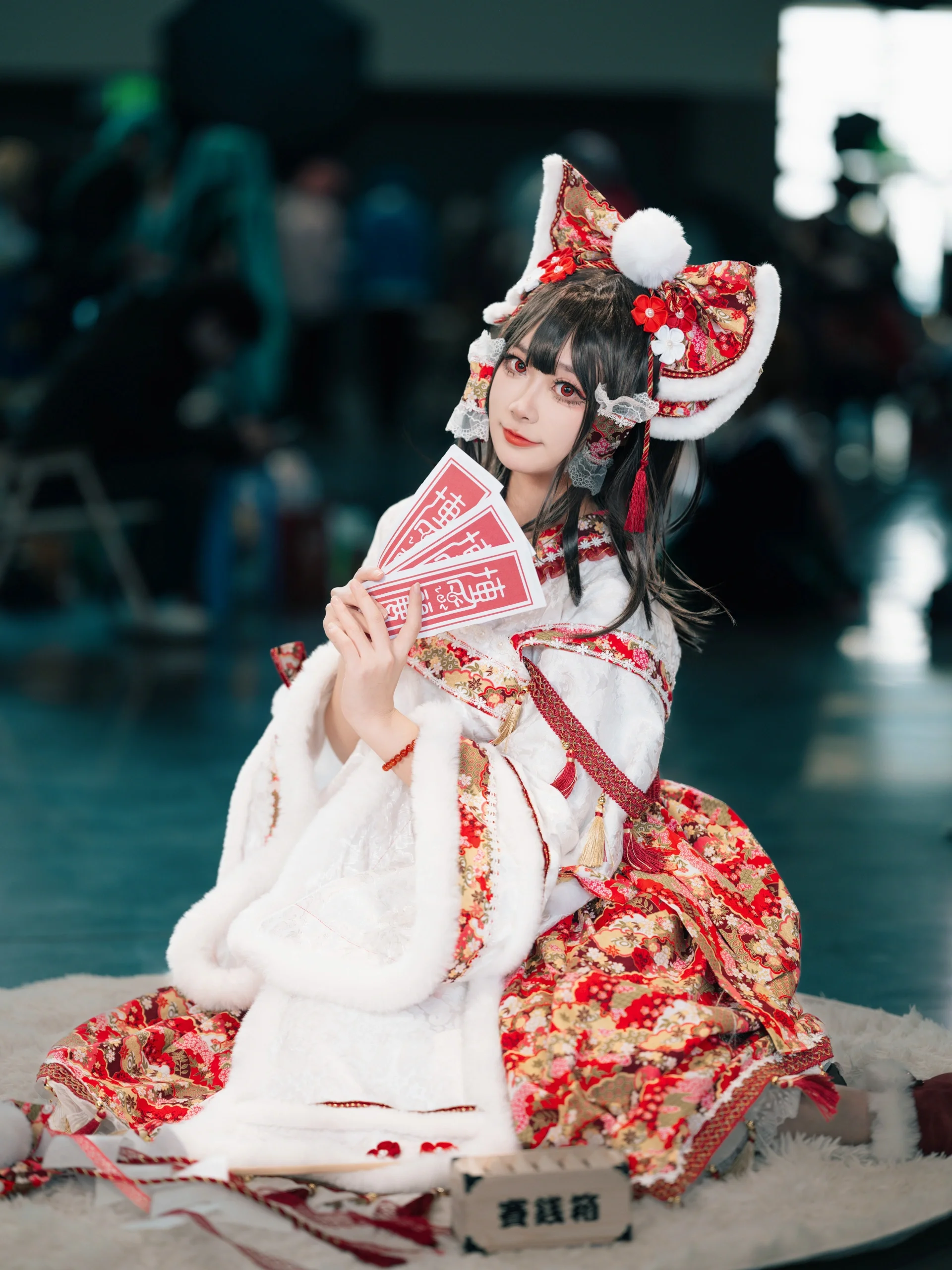 【博麗霊夢コスプレ】守矢神社の賽銭箱をちょっとお借りします - 2 枚目