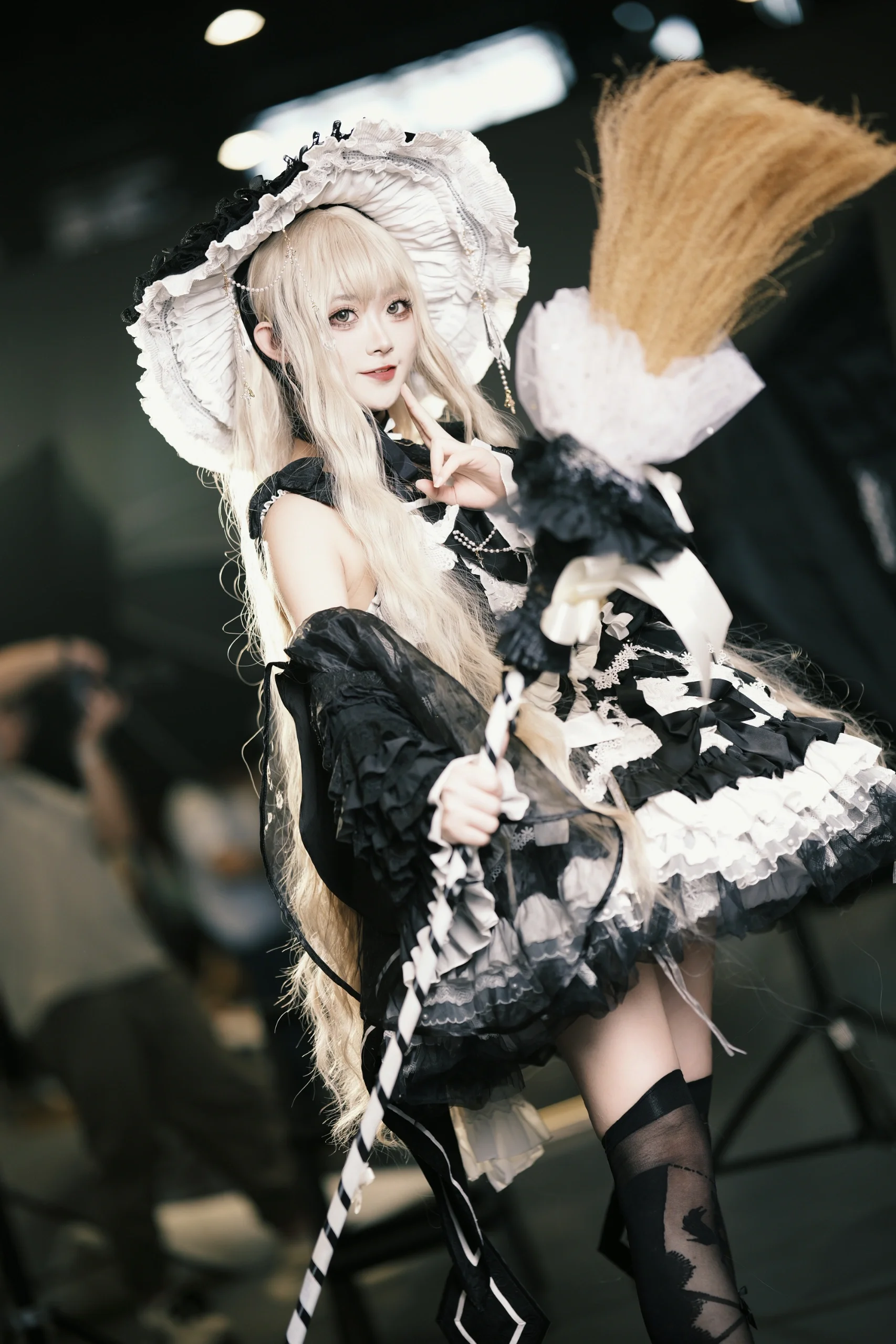 【魔理沙cos】拿着扫帚起飞，东方Project漫展场照记录 - 第 4 张