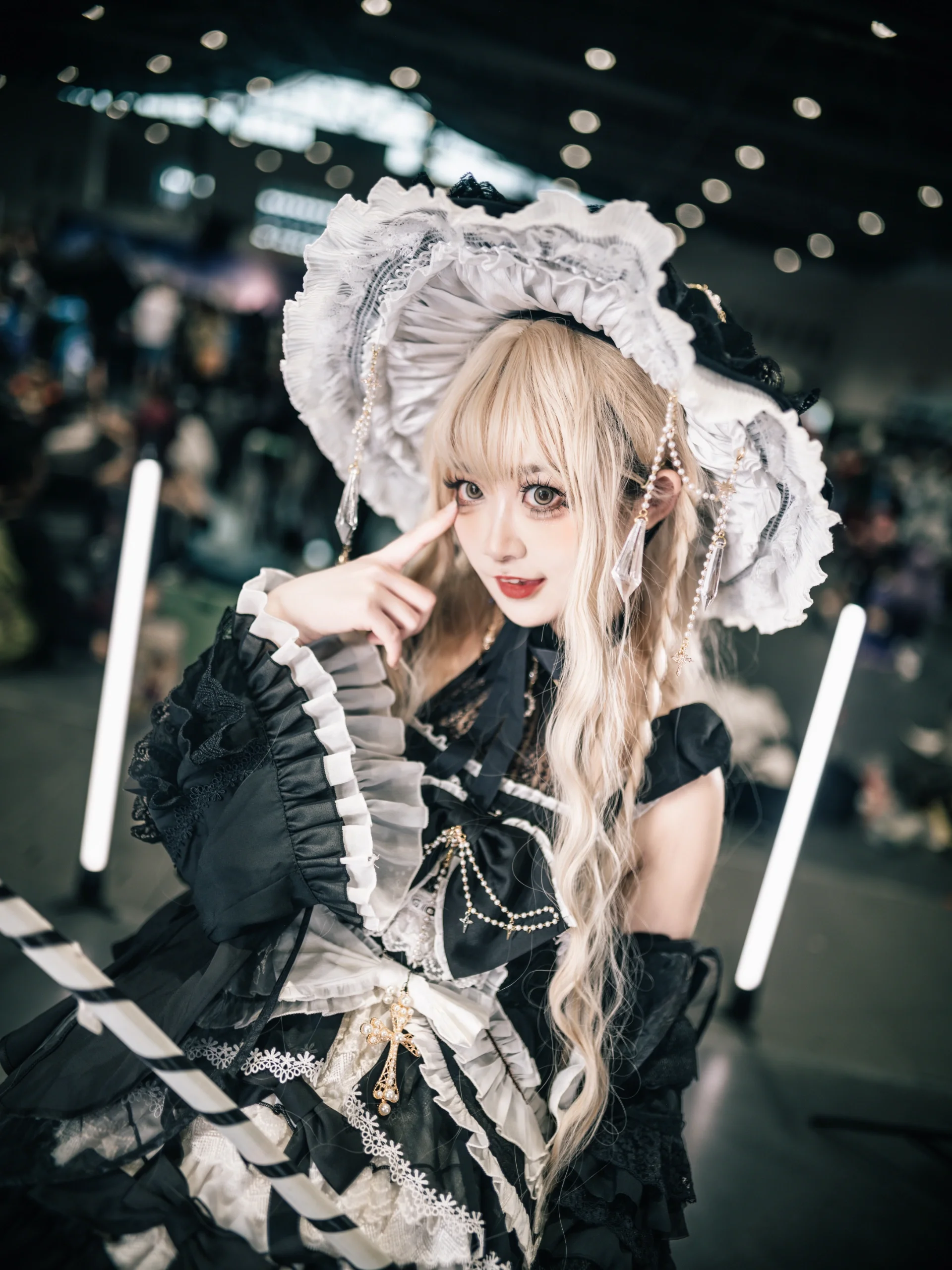 【暴食の魔女グラニコスプレ】アニメイベント撮影における小魔女ポーズ参考 - 12 枚目