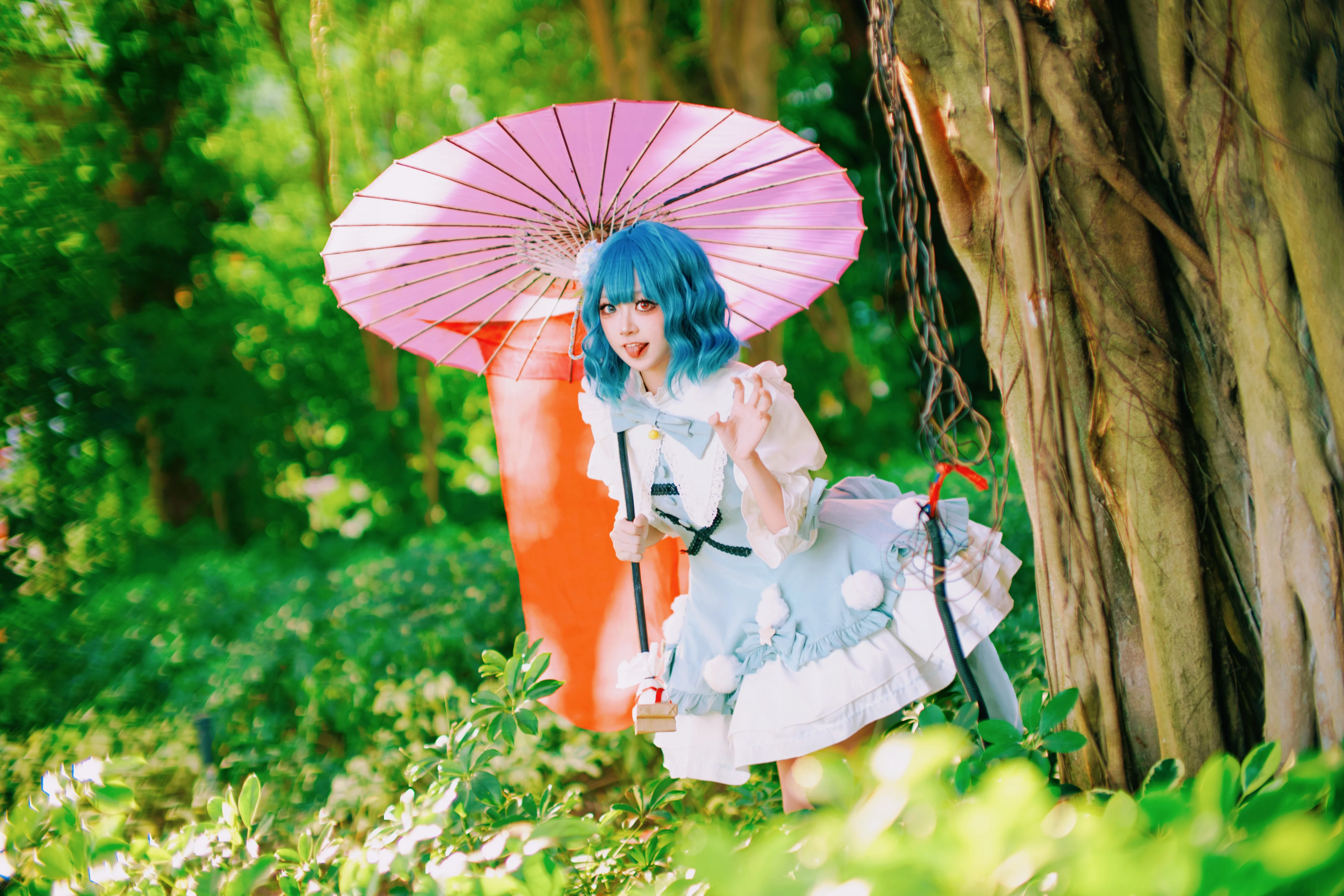 【多多良小伞cos】东方project，林间逆光下的粉伞少女 - 第 2 张