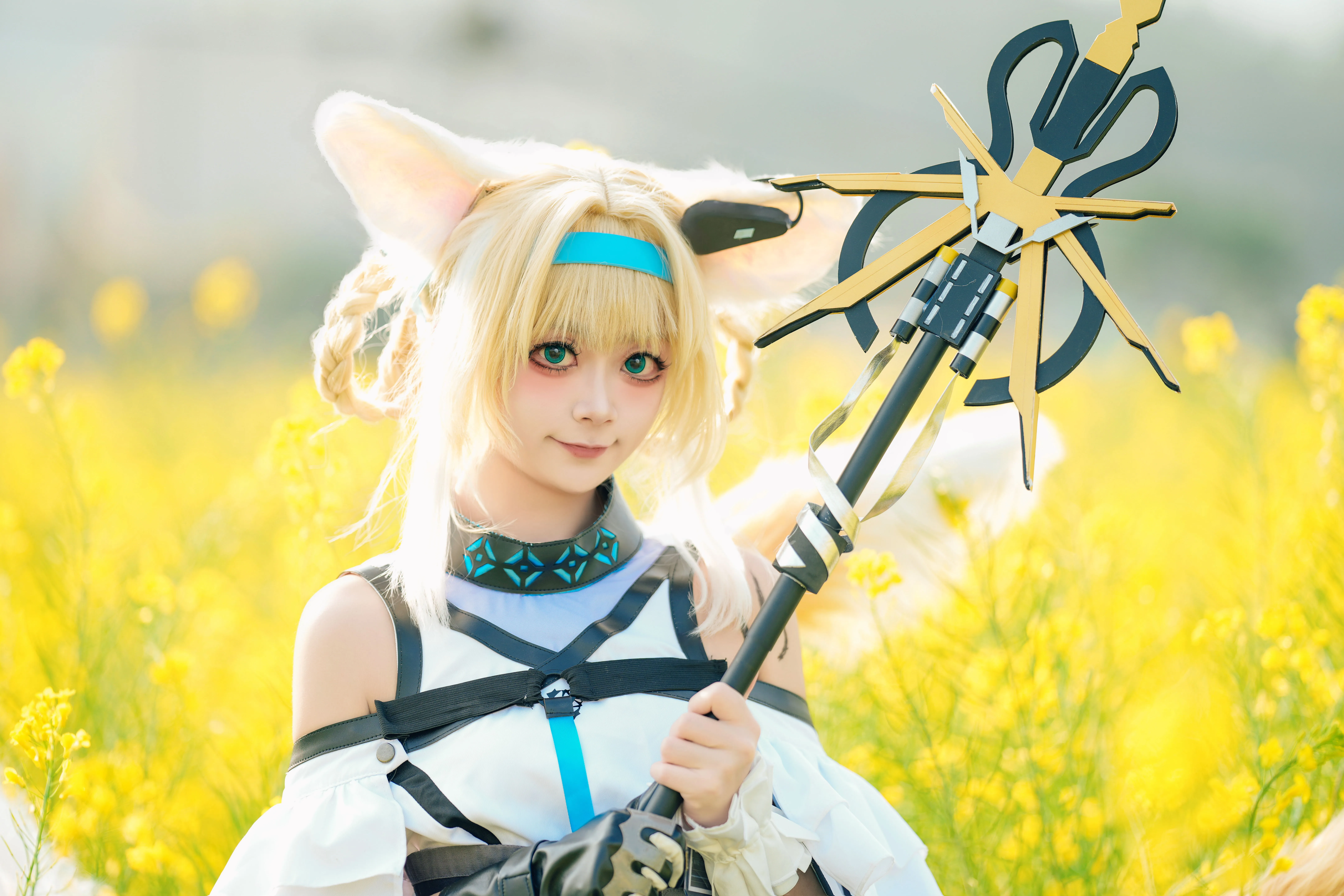 【铃兰cos】明日方舟，春日油菜花田里的治愈光晕