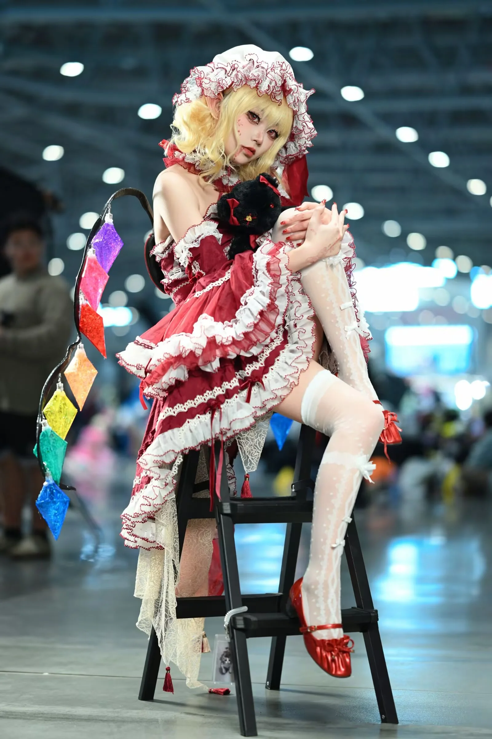 【芙兰朵露cos】东方红魔馆的二小姐，漫展动作废拯救指南 - 第 8 张