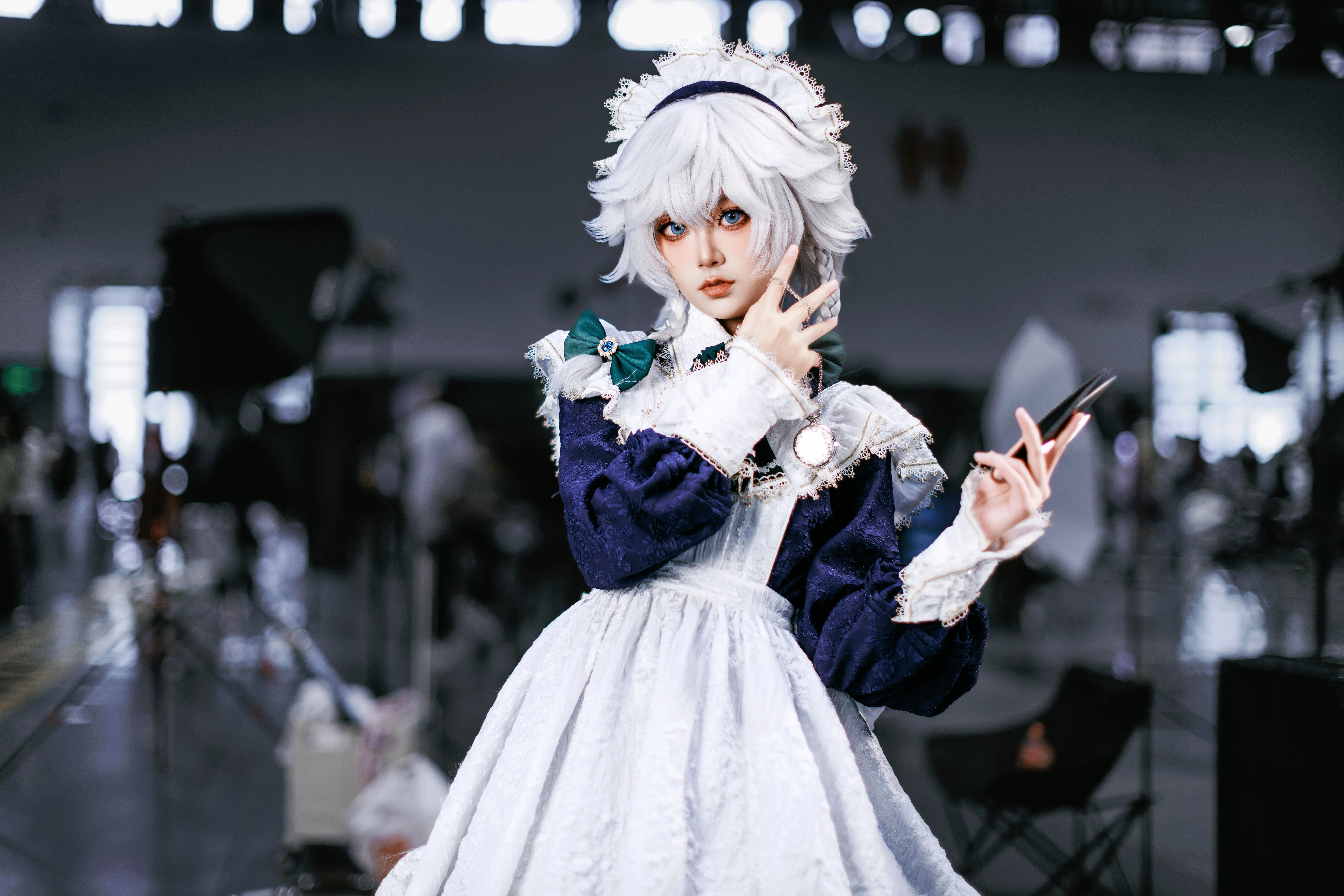 【十六夜咲夜cos】东方Project女仆长，飞刀与裙摆的实战动作解析 - 第 9 张