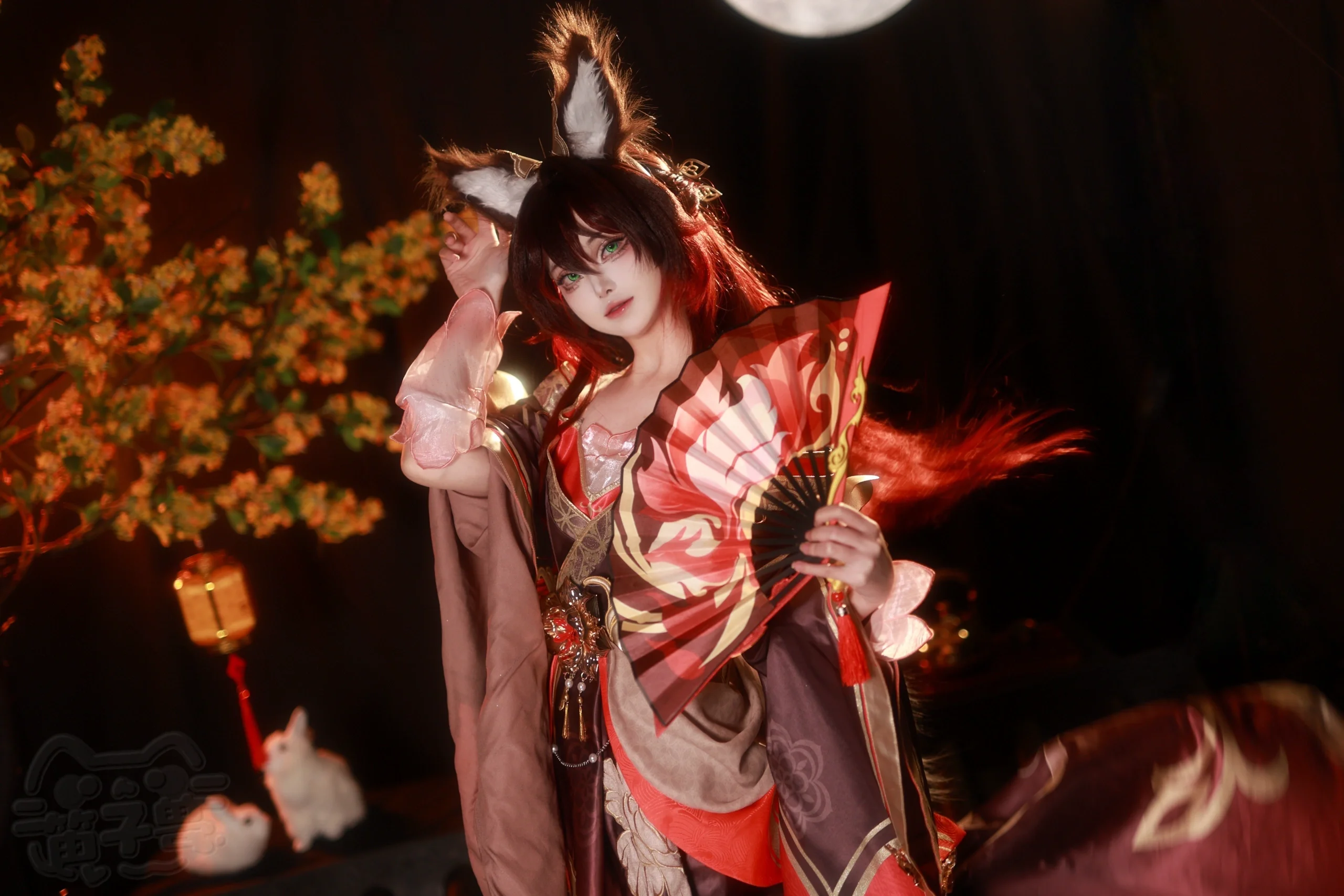 【忘歸人cos】月下屋頂來串糖葫蘆，這隻小狐狸有點饞 - 第 5 張