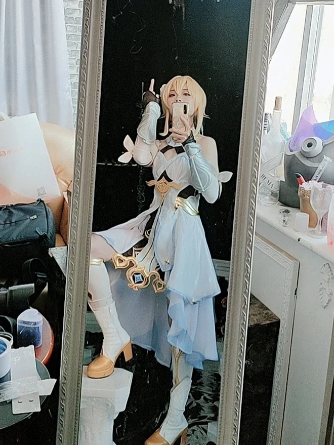 【熒cos】原神金髮白裙，扛大劍也要保持囂張 - 第 6 張