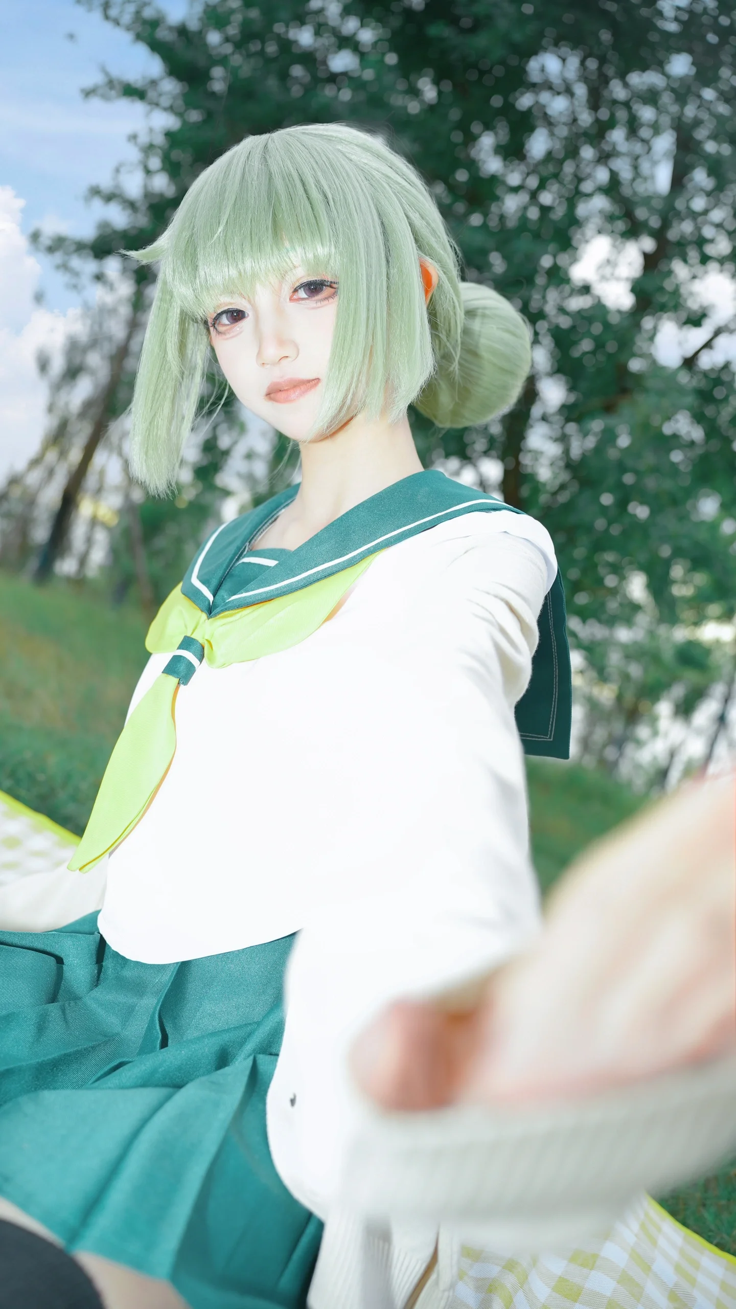 【阿良河基维cos】在野餐垫上随手拍的这套jk服，意外调出柔光效果 - 第 4 张