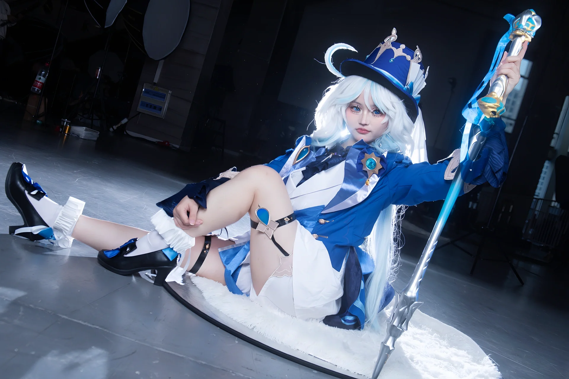 【芙宁娜cos】关于坐姿动作的细节表现与场景融合