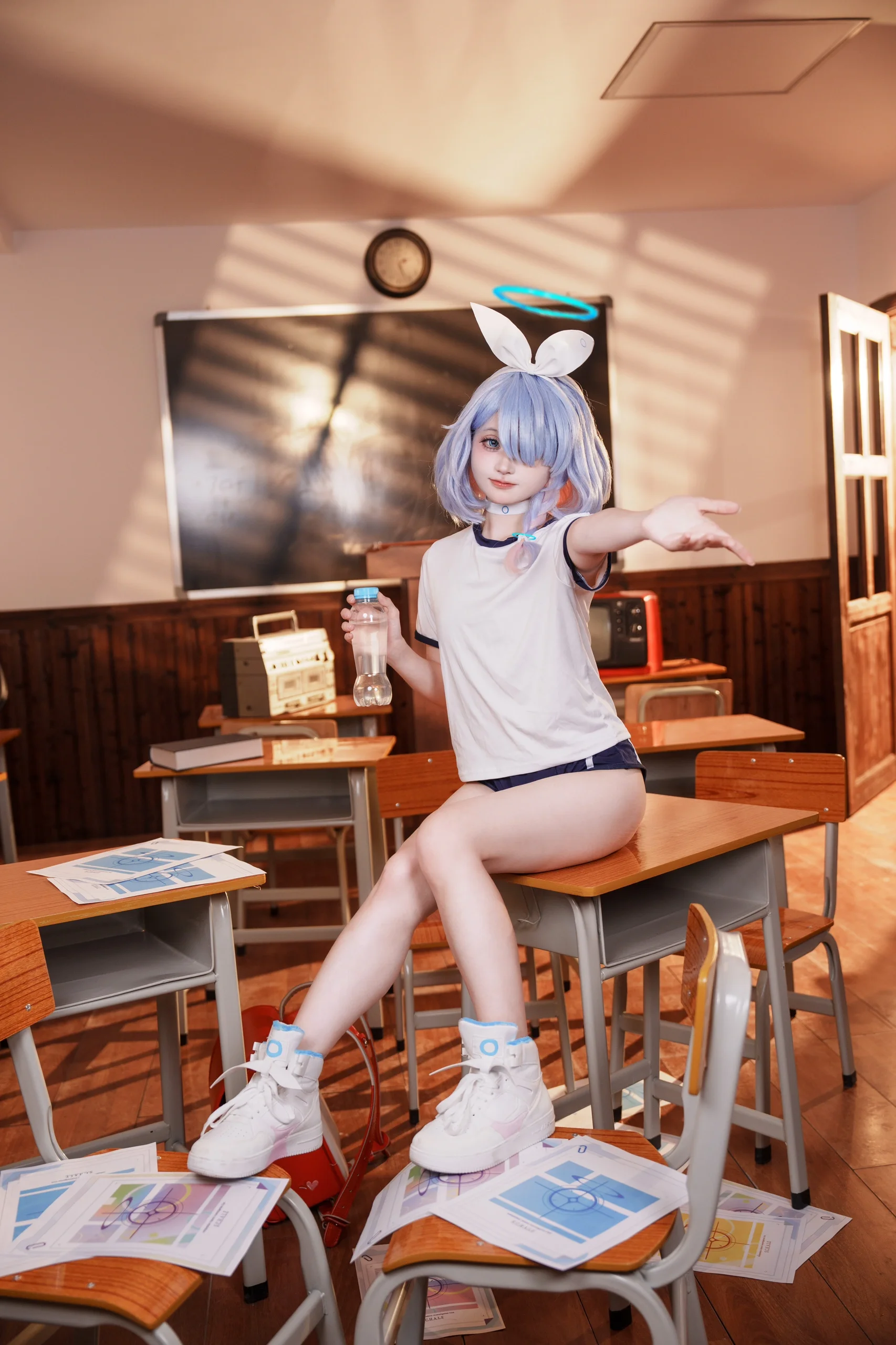 【阿罗娜cos】蔚蓝档案里的蓝色恶魔，体操服穿搭轻松拿捏 - 第 3 张
